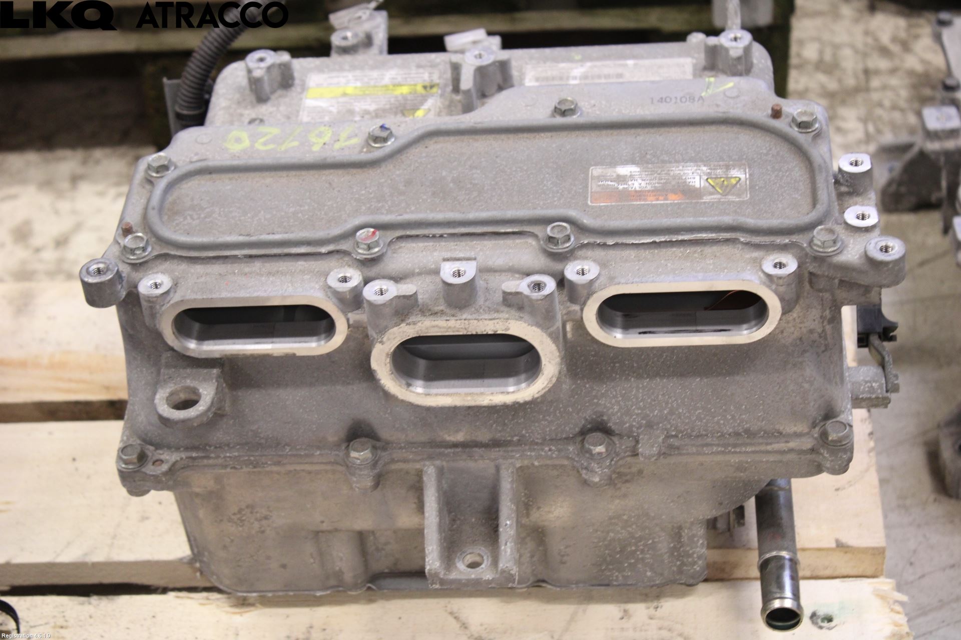 Mitsubishi OUTLANDER 13-21 Hybridconverter