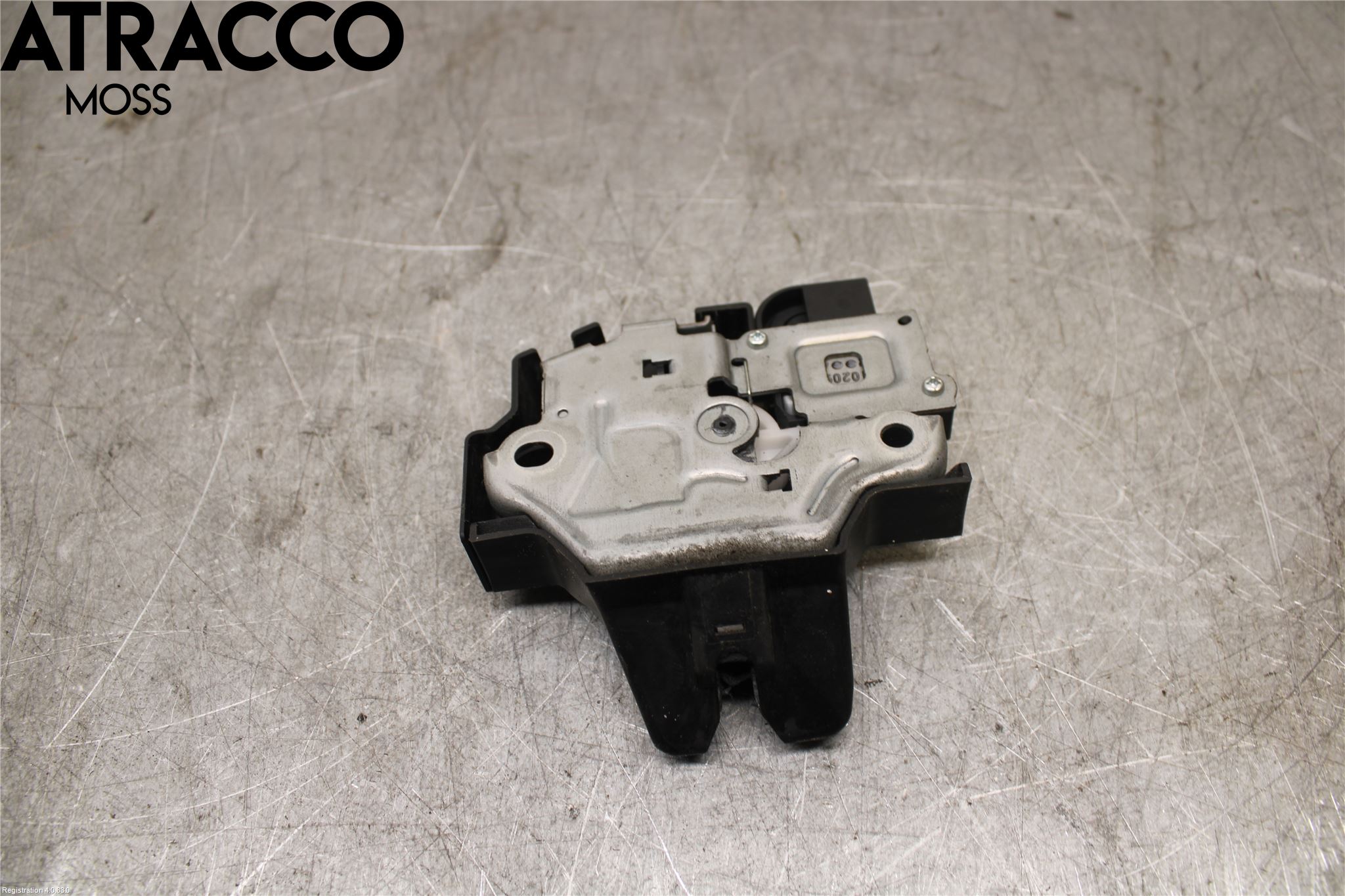 Lexus IS 250/350 14-20 Bakluke-Lokk Låsekasse