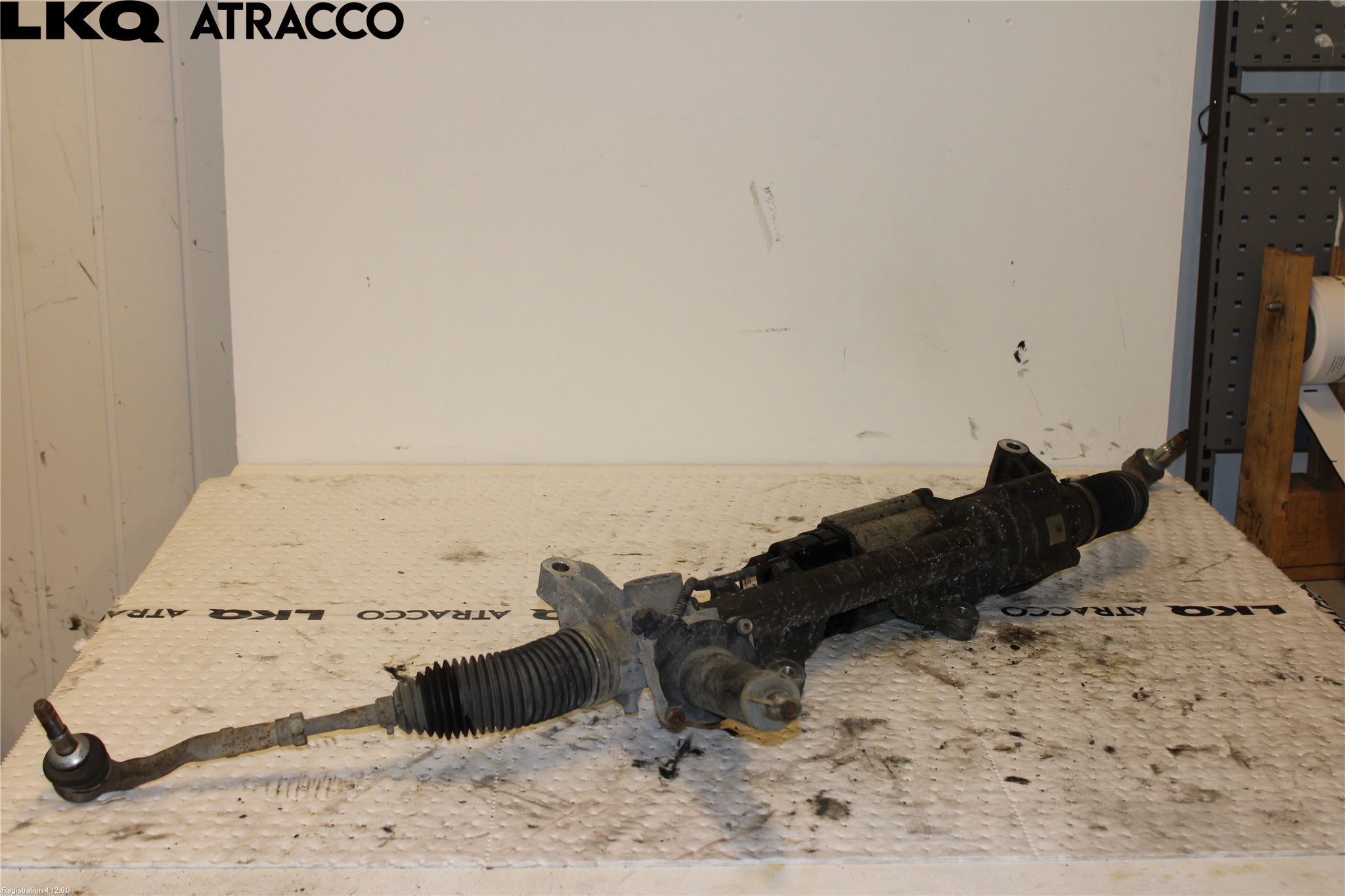 BMW 5 F10/F11/F18 09-17 Servo Snekke - Tannstang