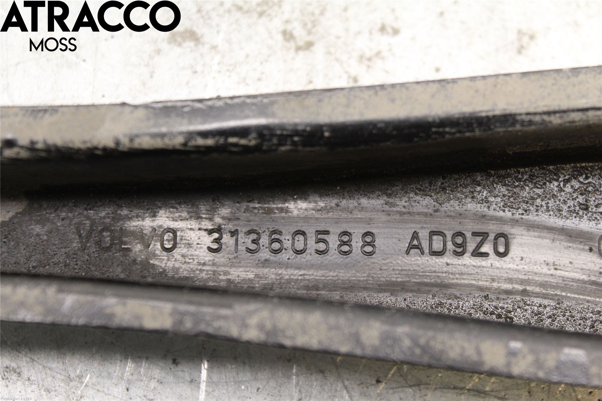 Volvo XC90/RECHARGE 16- Bakaksel Momentstag