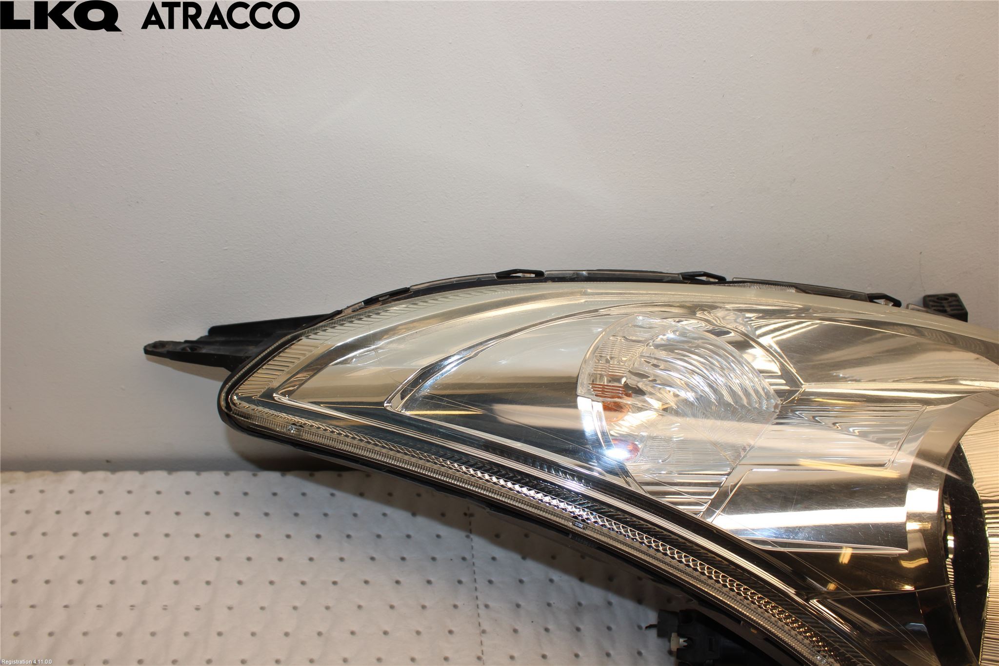 Suzuki SWIFT 11-16 Frontlykt Høyre