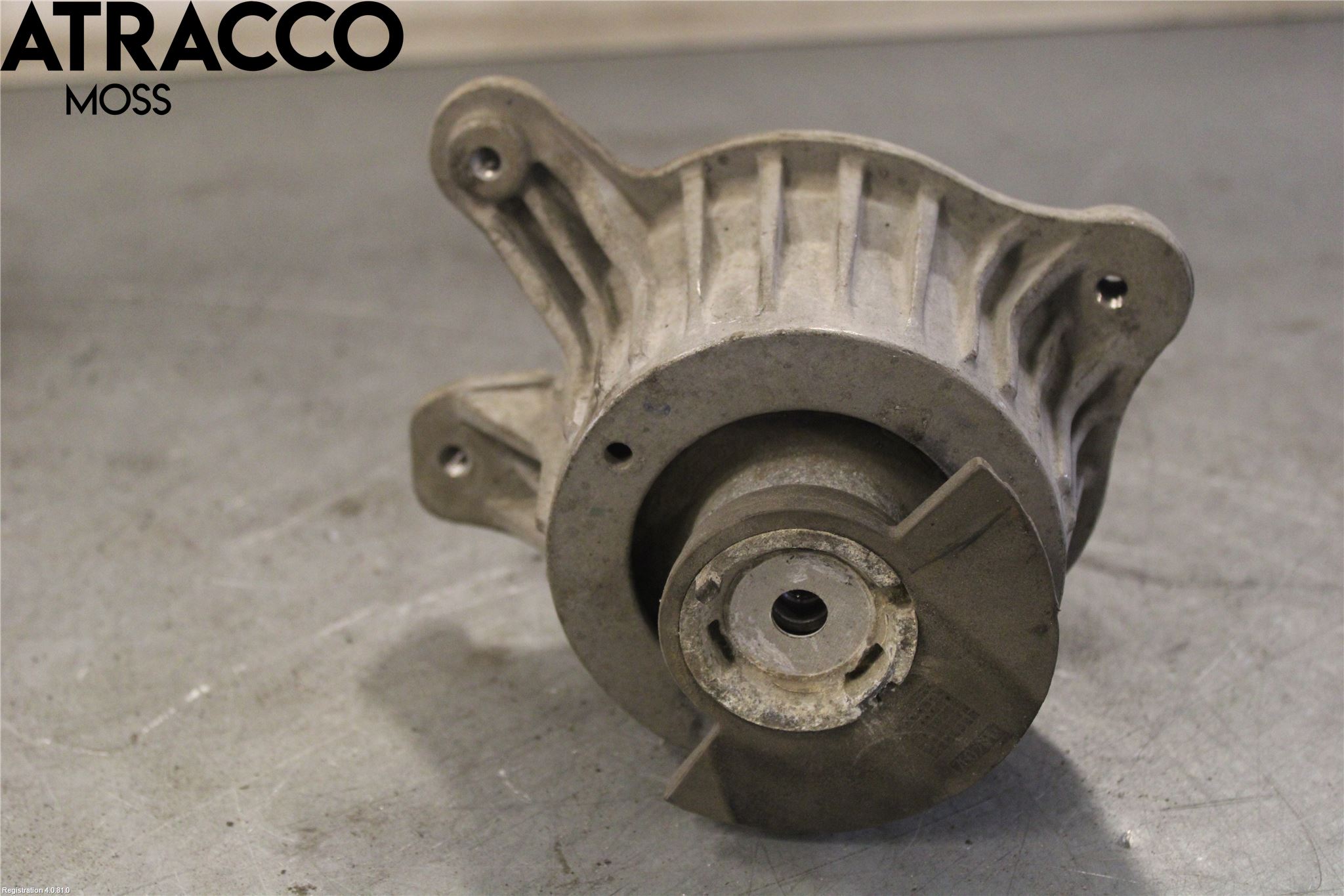 Mercedes-Benz MB E-KLASS (W213) 16-23 Motor Feste Gummi