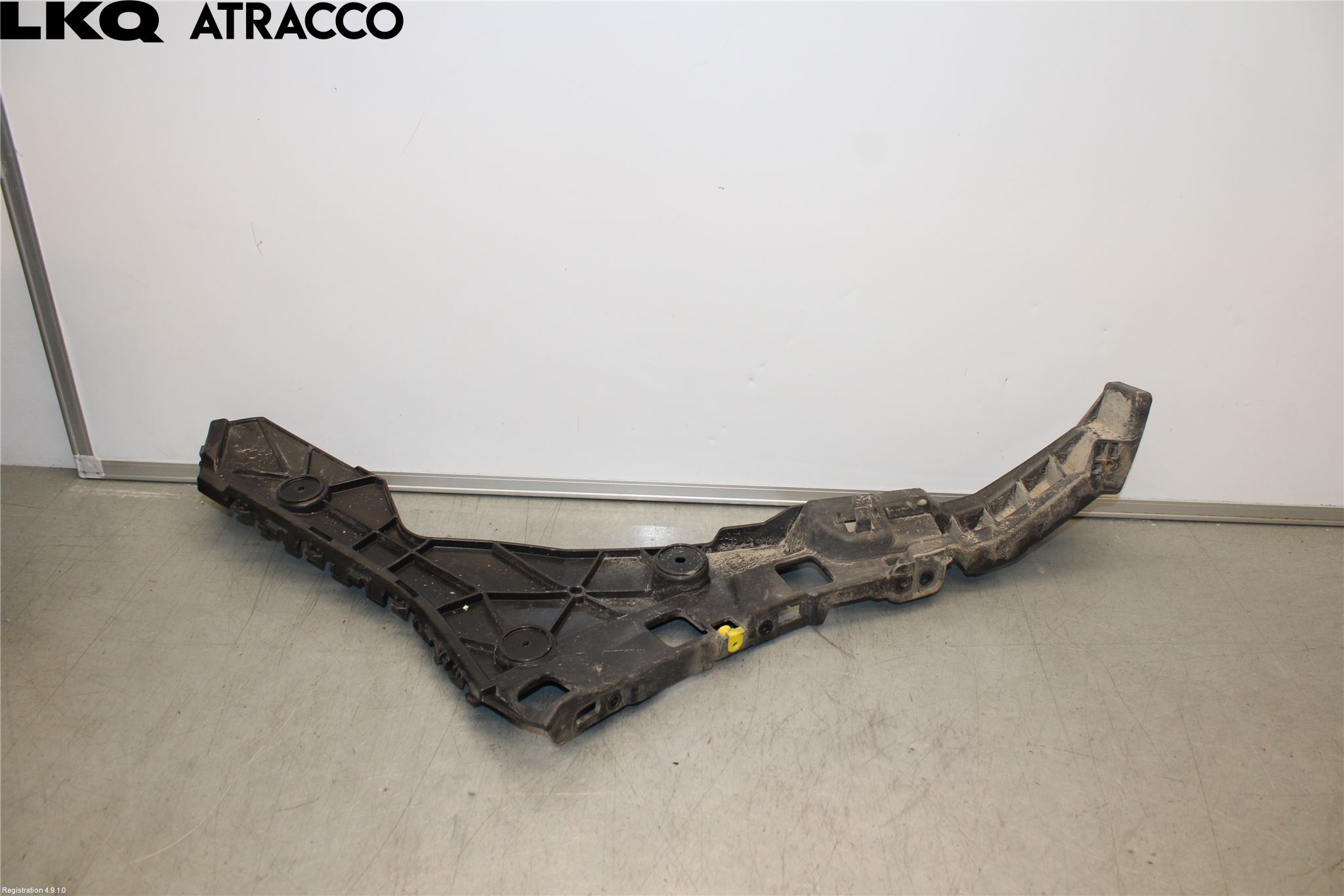 Audi Q4 E-TRON FZ 22- Støtfanger Bak Feste