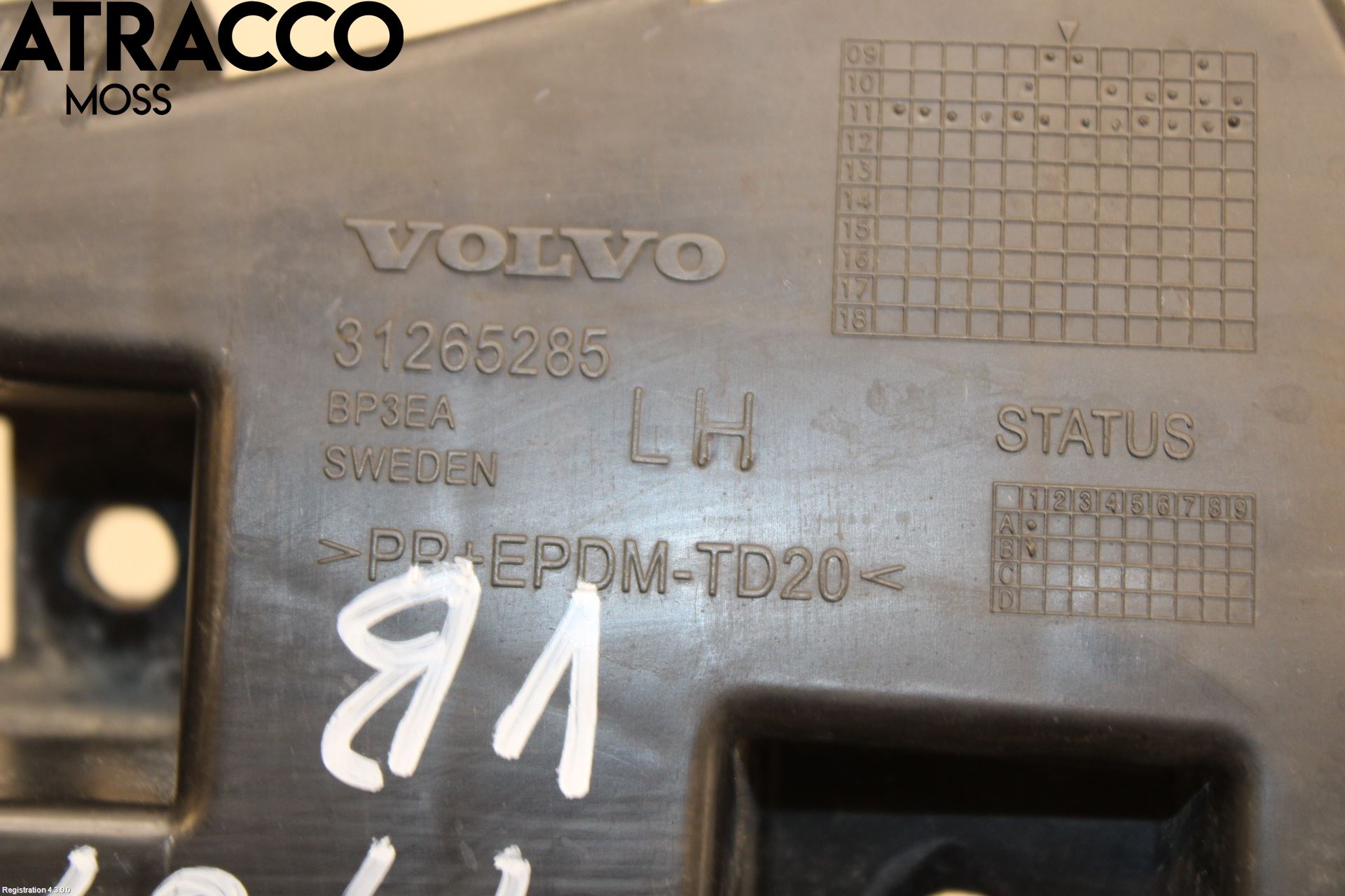 Volvo V60 11-13 Støtfangerfeste Bak Venstre