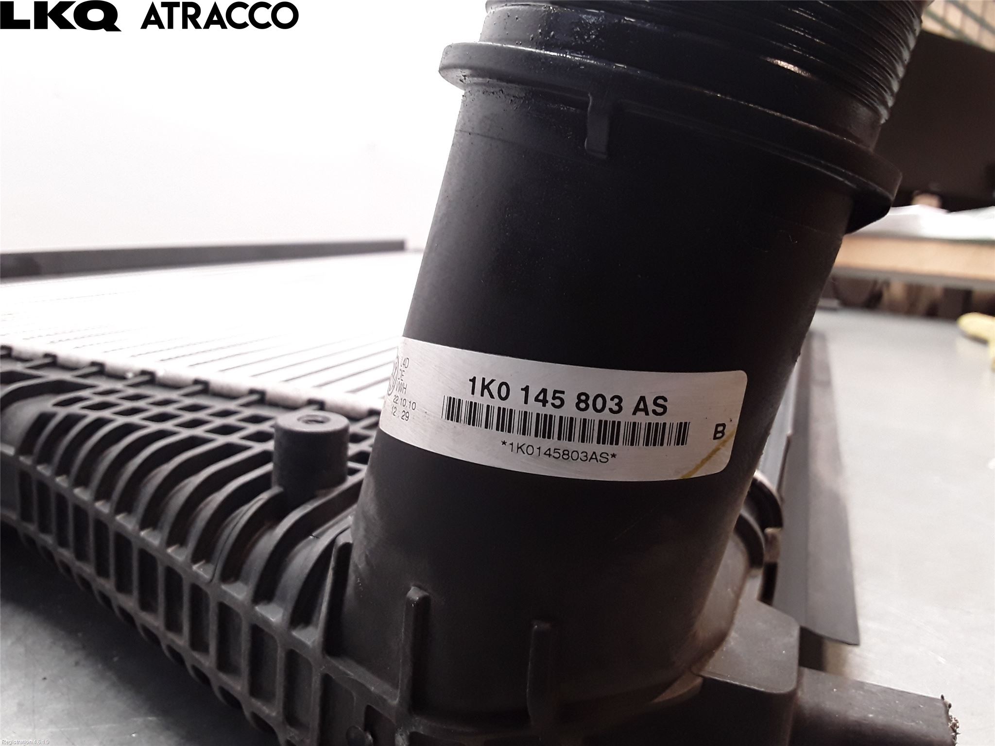 Skoda SUPERB 09-15 Radiator Manuell