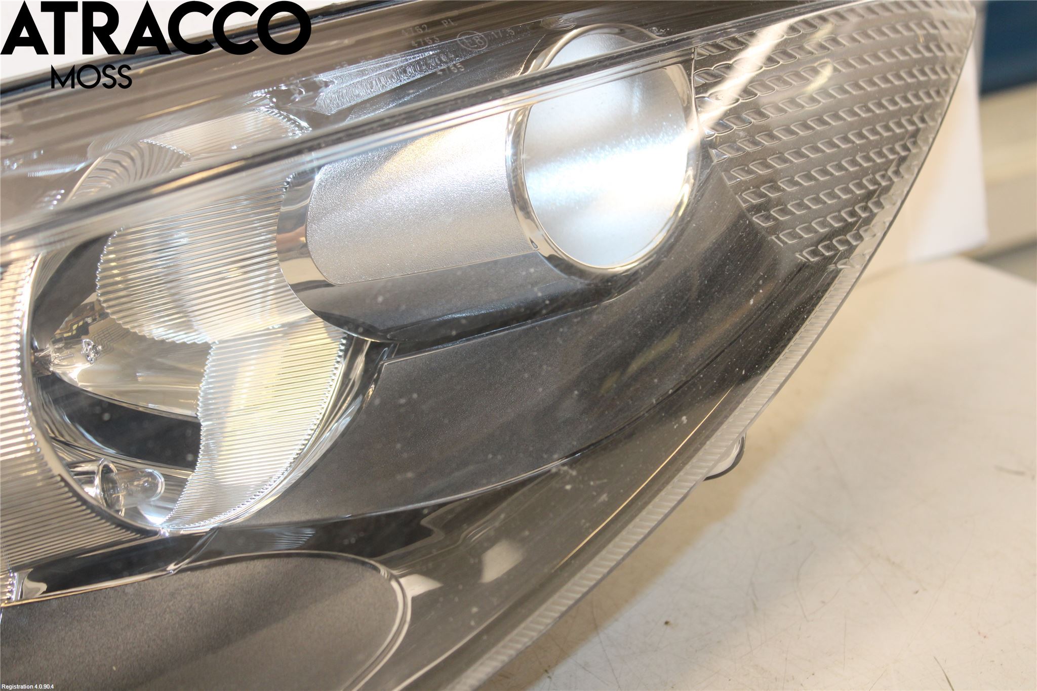 Ford FIESTA 09-12 Frontlykt Høyre