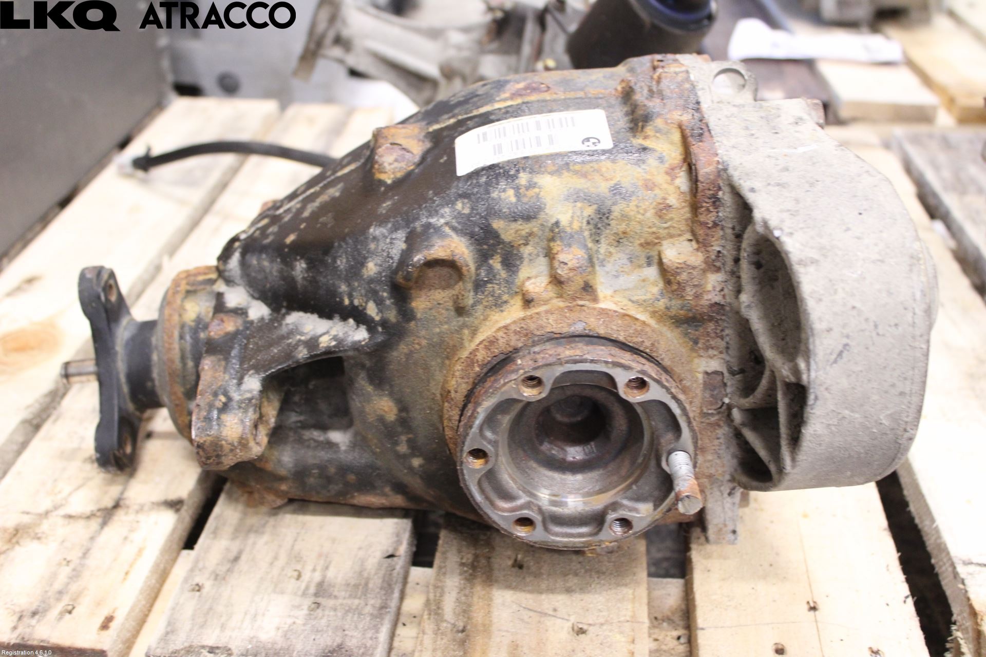 BMW X1 E84 10-15 Bakaksel Kardang Bak -Diff