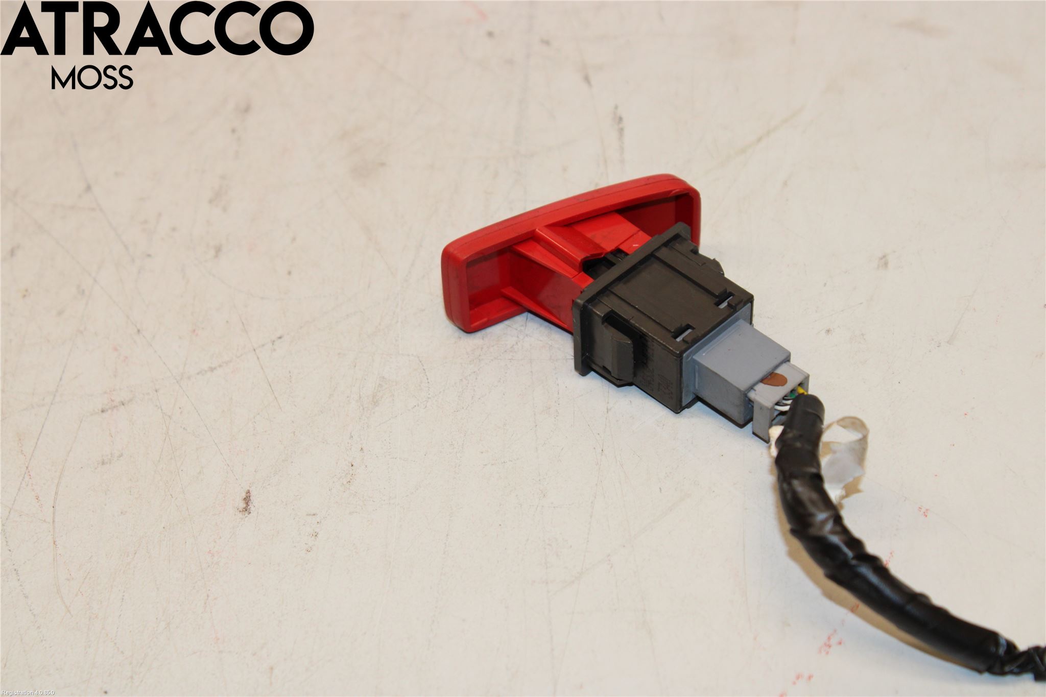 Toyota AURIS 10-12 Bryter Varsel (Nødblink)