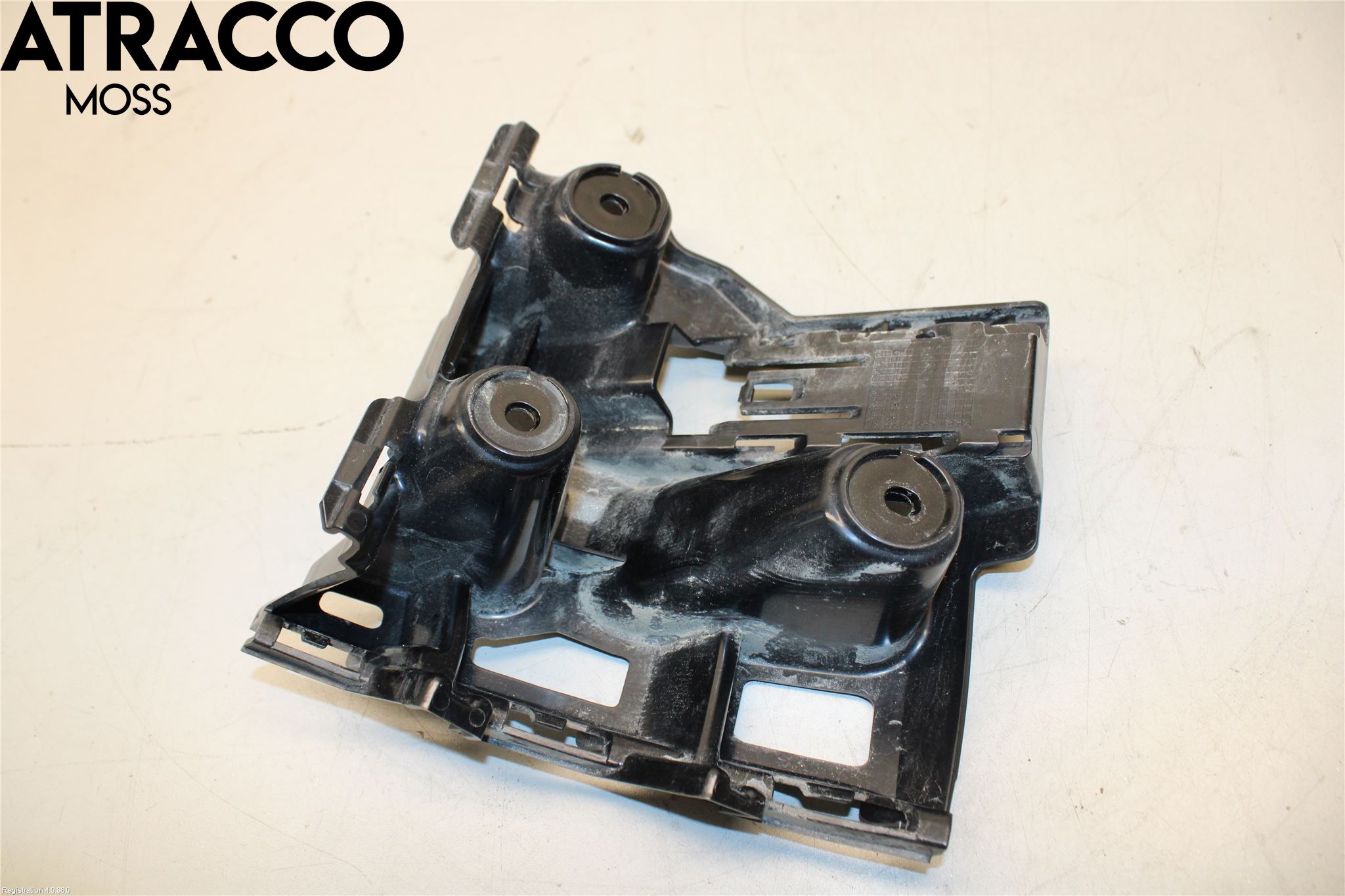 Skoda ENYAQ iV 21- Støtfanger Bak Hjørne Høyre