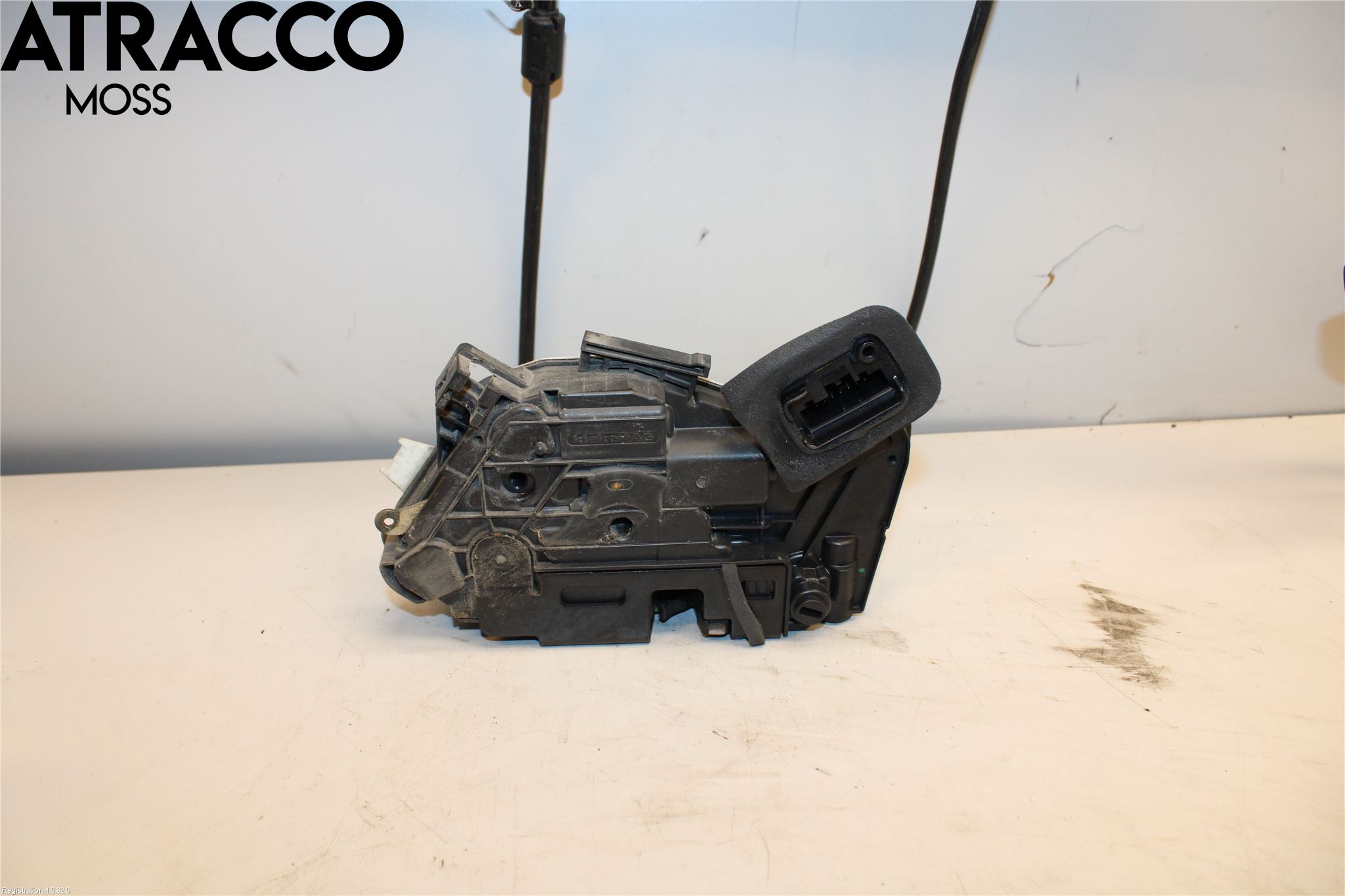 Volkswagen VW GOLF / E-GOLF VII 13-20 Dørlås - Låsekasse