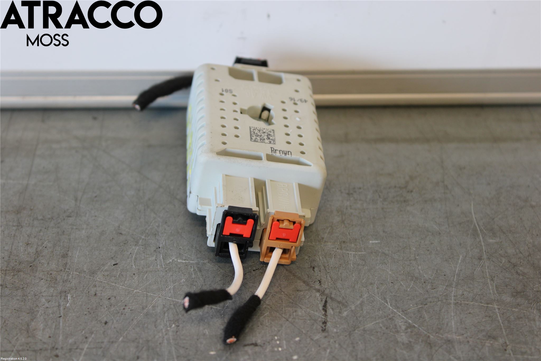 Skoda SUPERB 09-15 Stereo Antenneforsterker