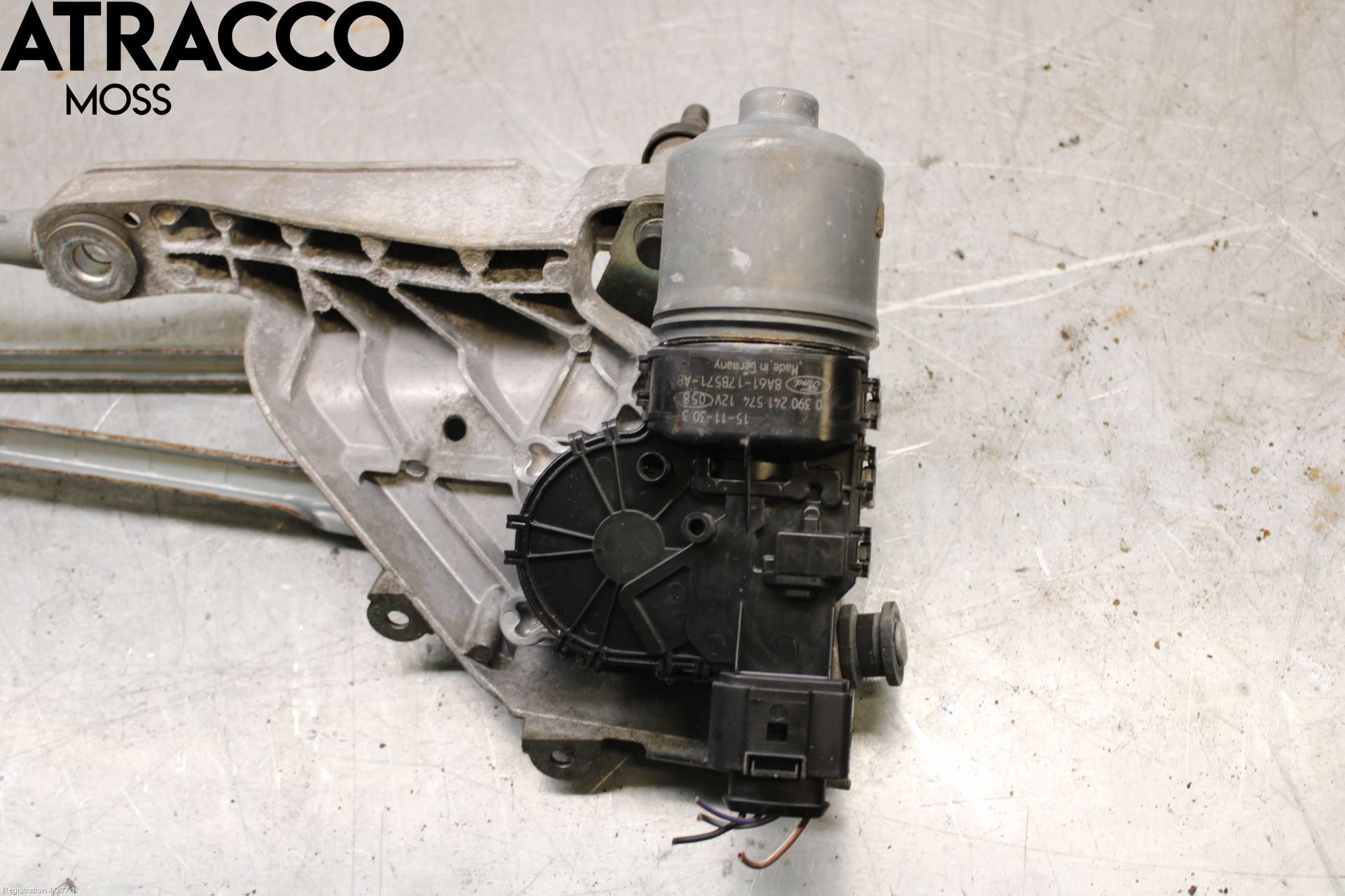 Ford FIESTA 13-17 Viskermotor Frontrute