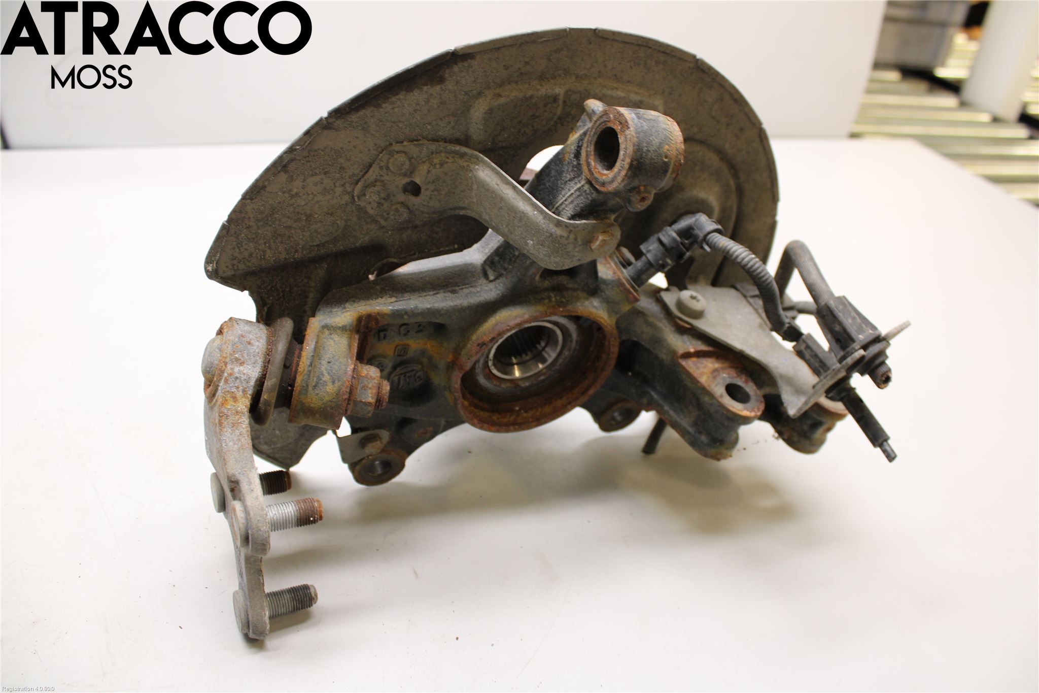 Peugeot 508 19- Spindel Vf