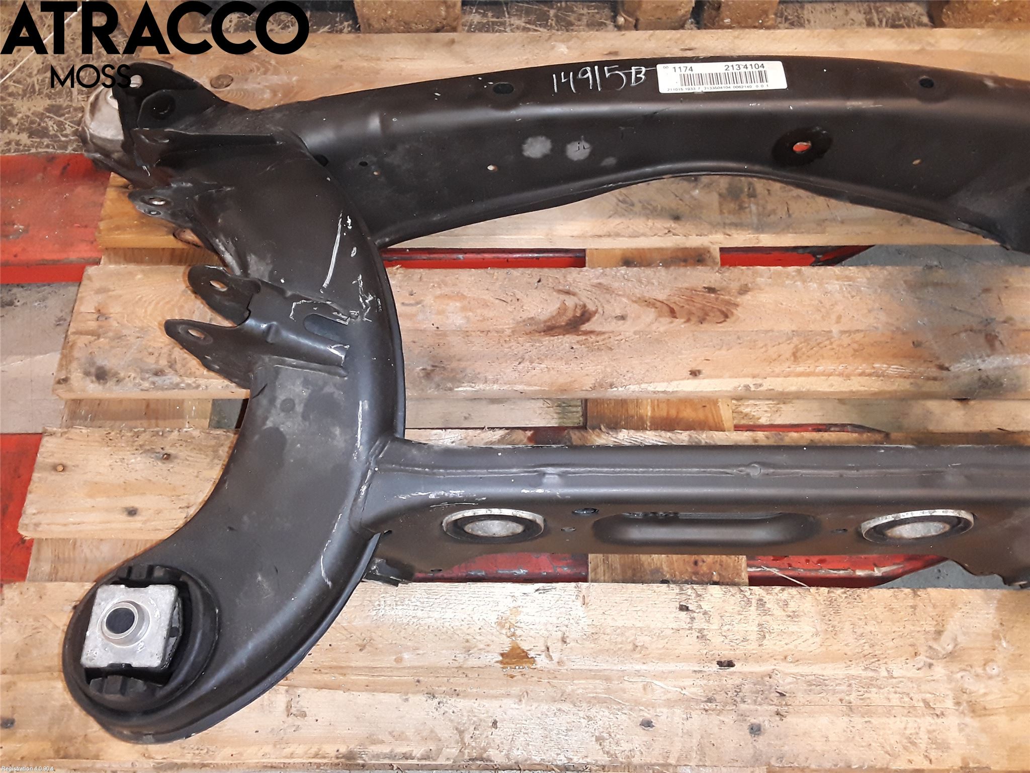 Mercedes-Benz MB E-KLASS (W213) 16-23 Travers Feste