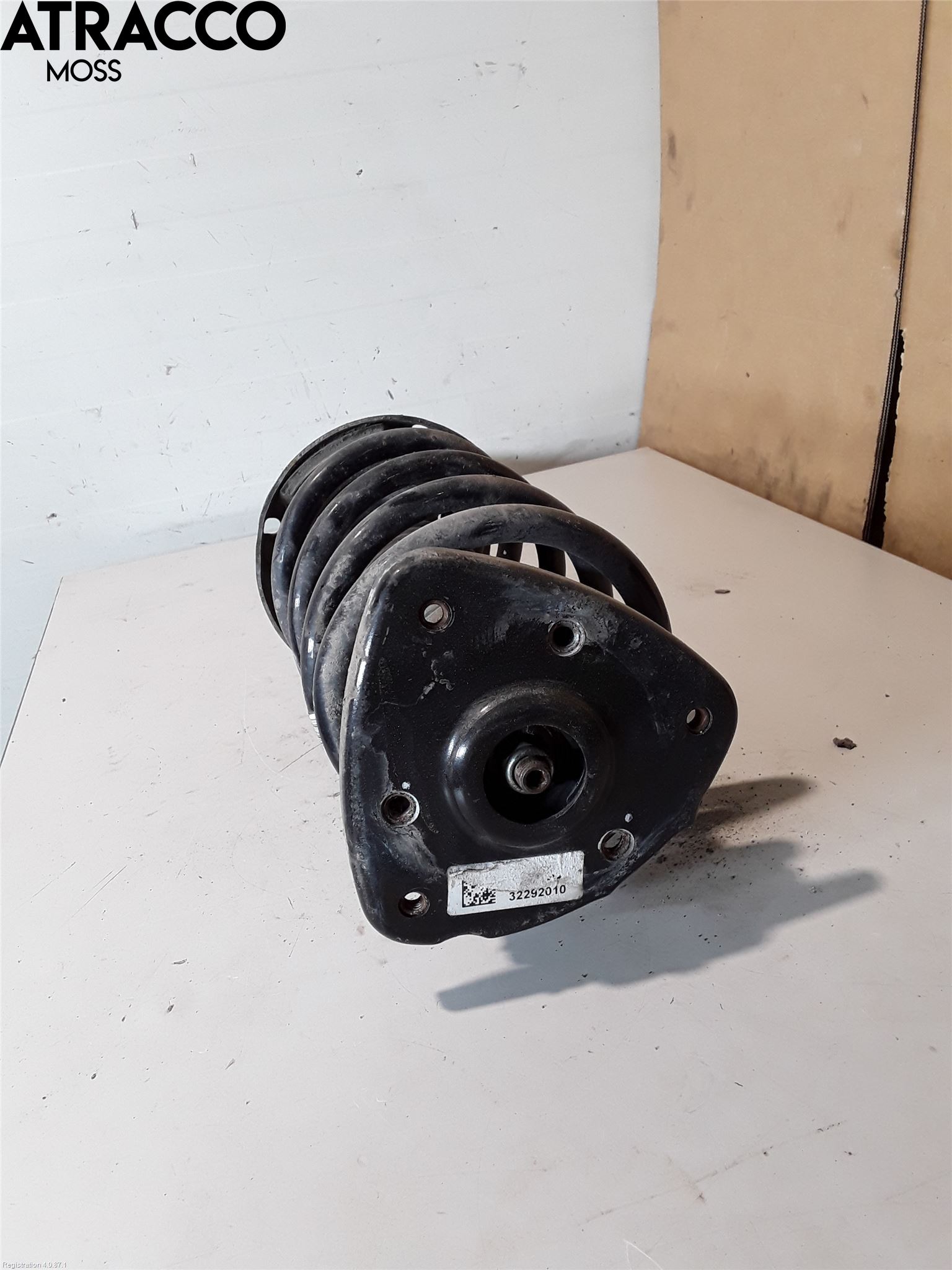 Volvo XC40/RECHARGE 18- Fjærbein Foran Høyre