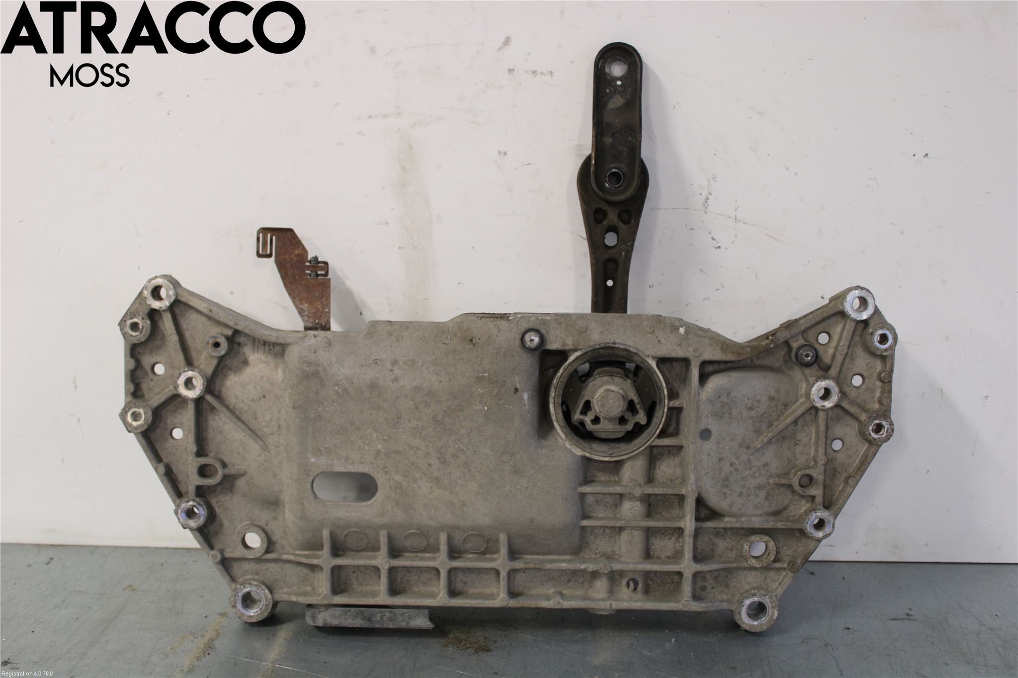 Volkswagen VW GOLF V 04-09 Forstillingsbjelke(Tvergående)