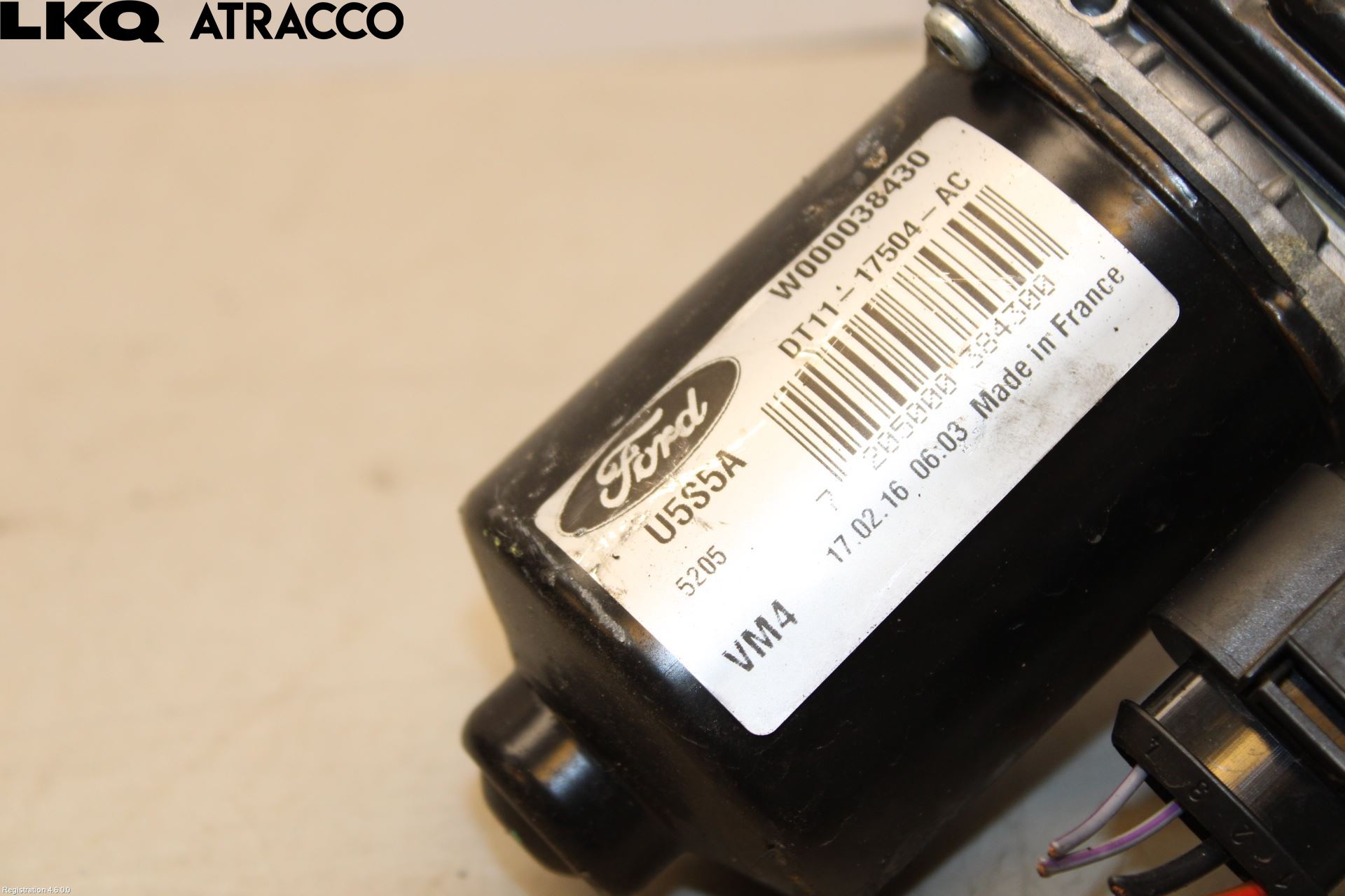 Ford TRANSIT/TOURNEO CONNECT 13-22 Viskermotor Frontrute