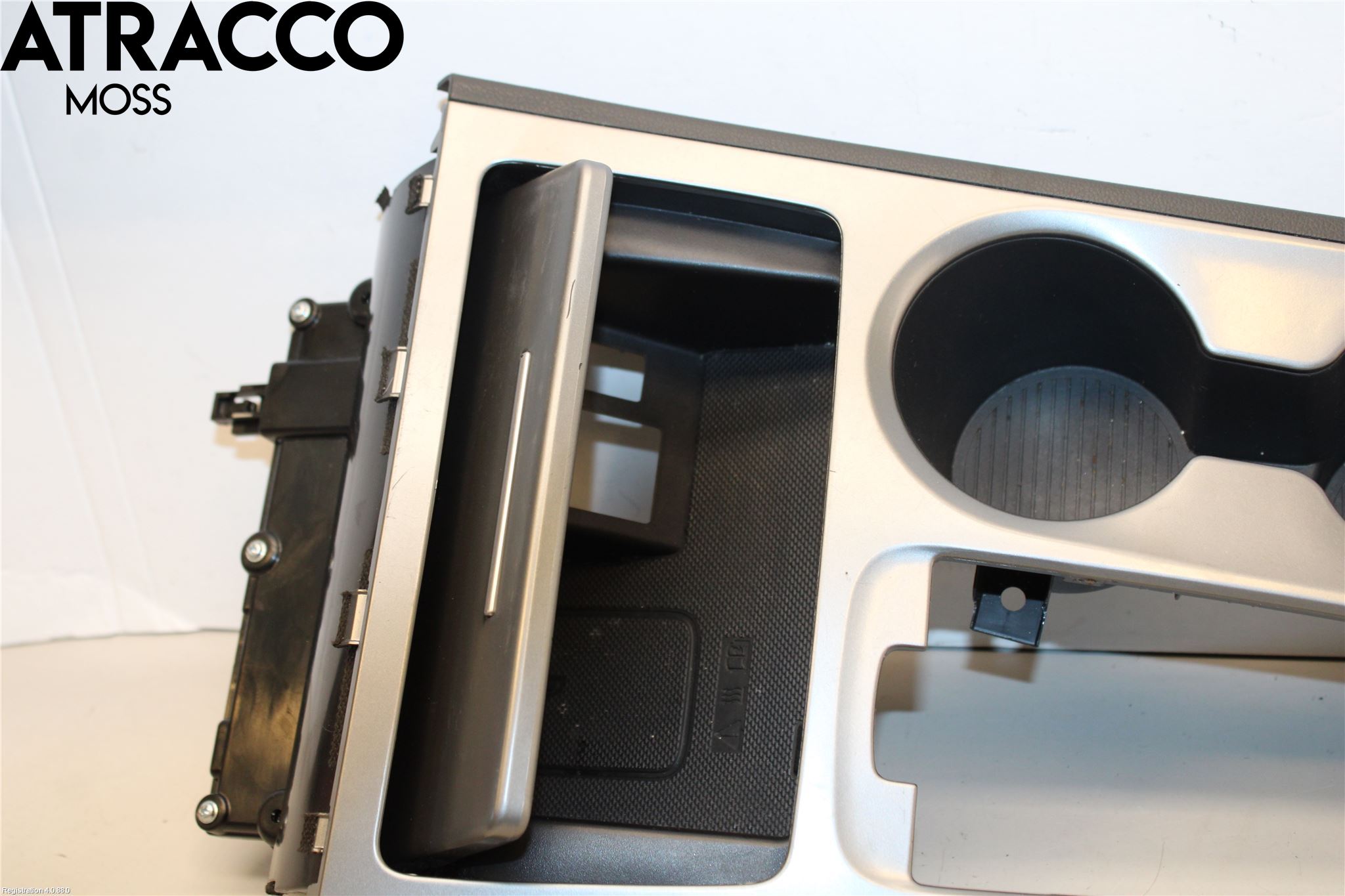 Hyundai KONA/ELECTRIC OS 18-23 Innr Konsoll-Lomme