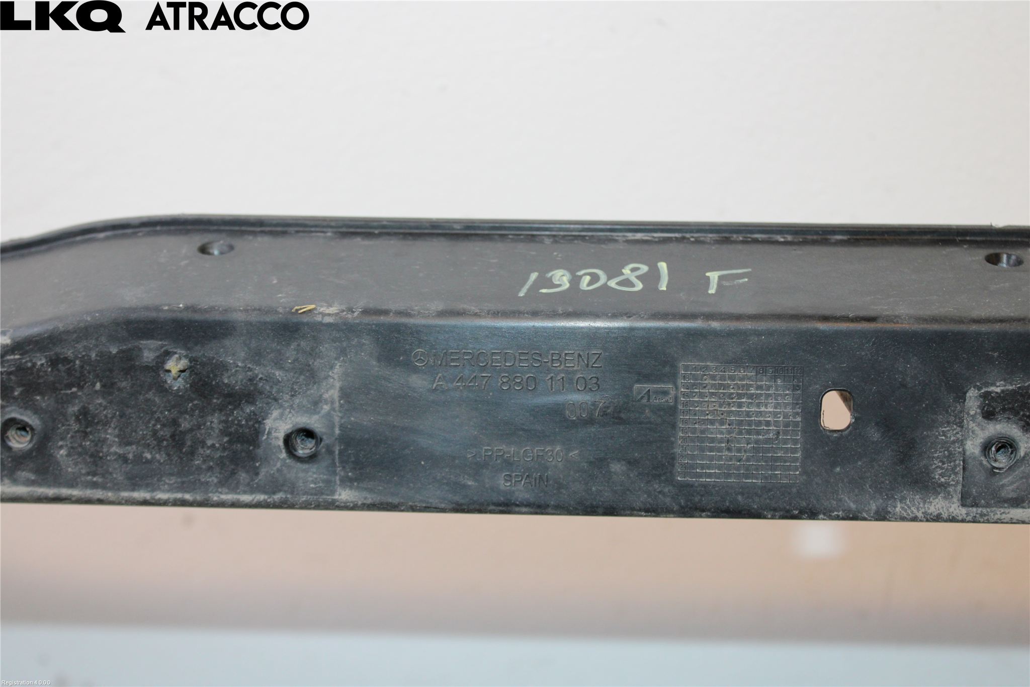Mercedes-Benz MB VITO/V-KLASS (W640,W447,W448) 14- Frontplate