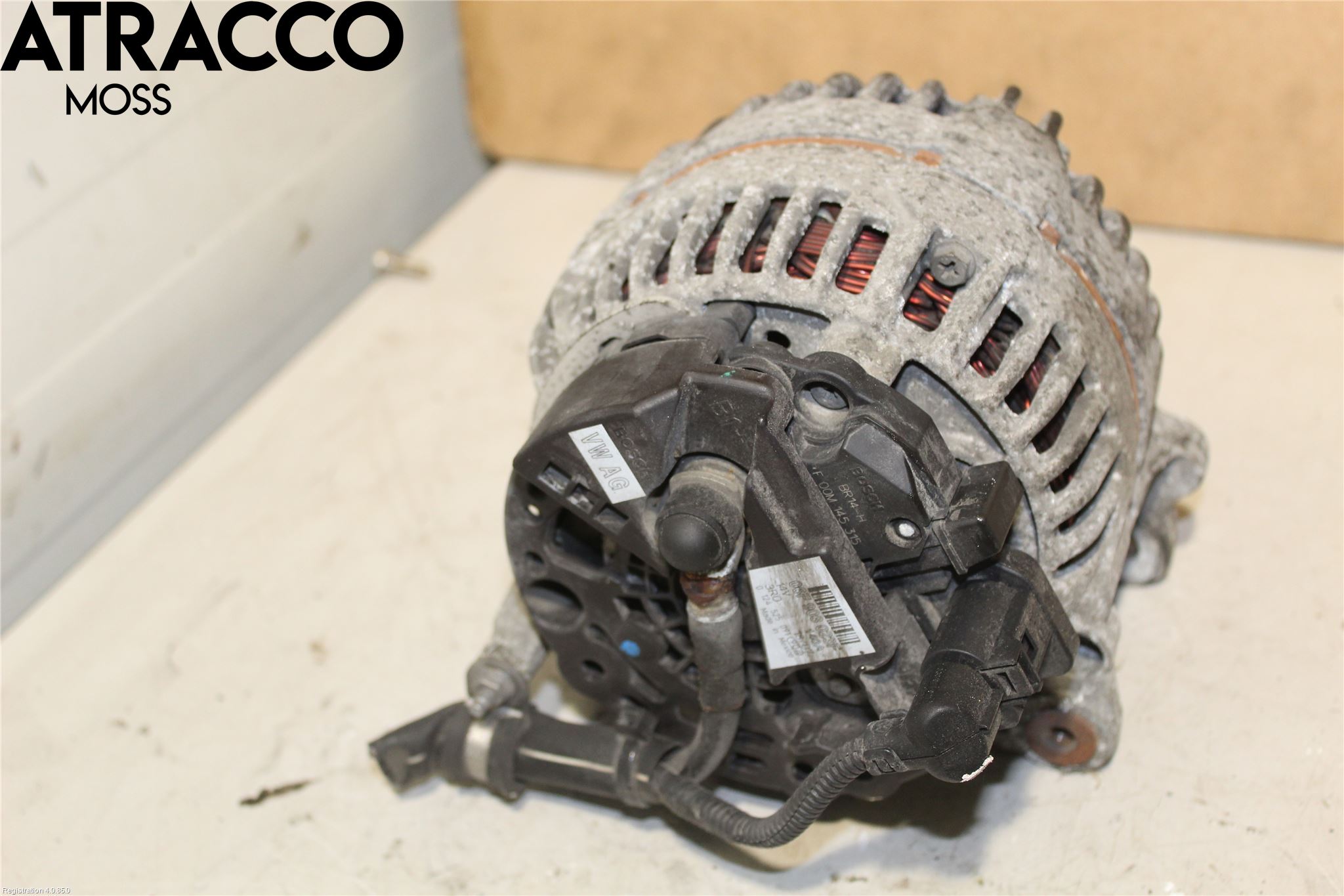 Volkswagen VW GOLF V 04-09 Dynamo