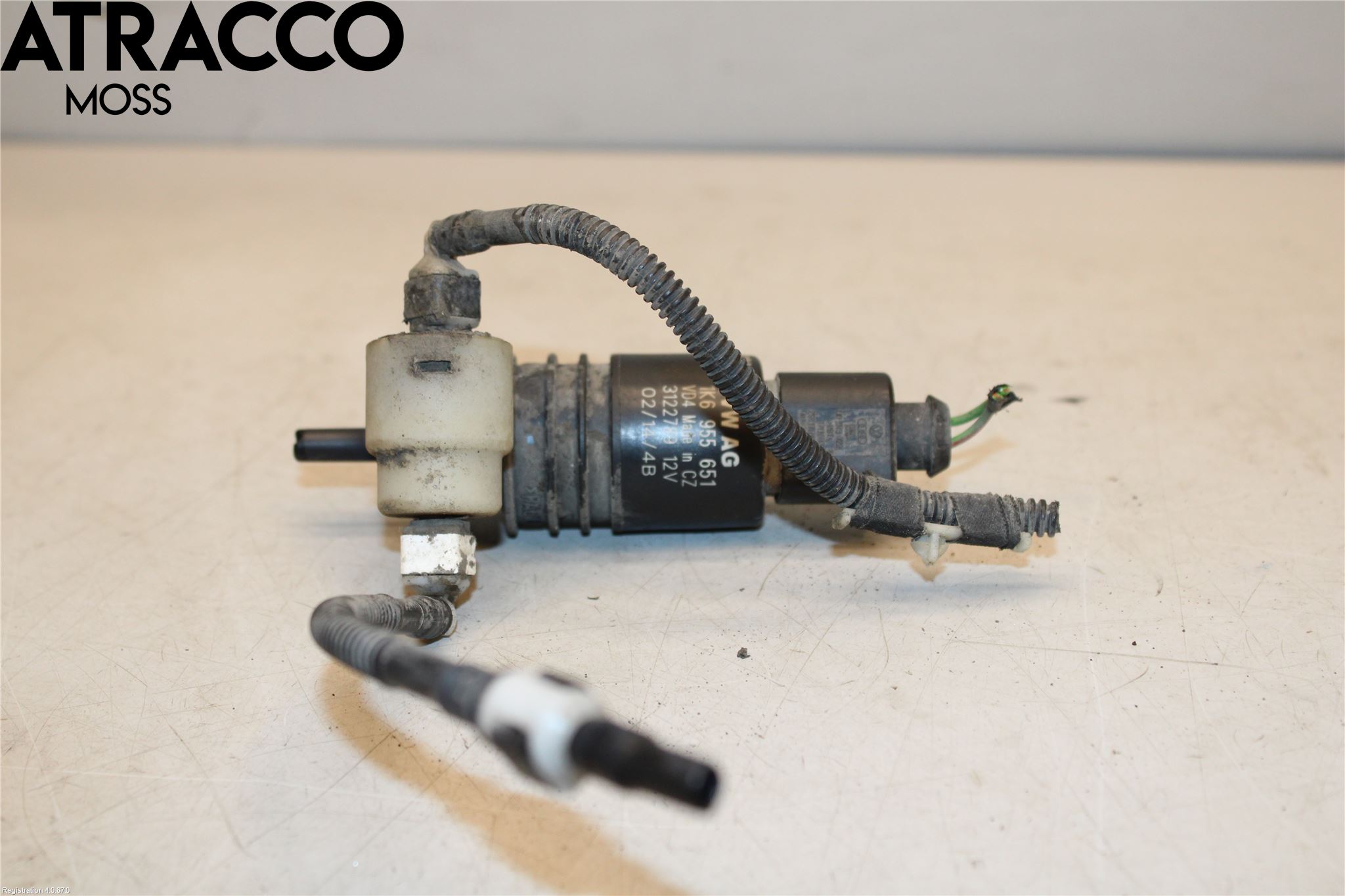 Volkswagen VW CADDY 11-15 Spylerpumpe Frontrute