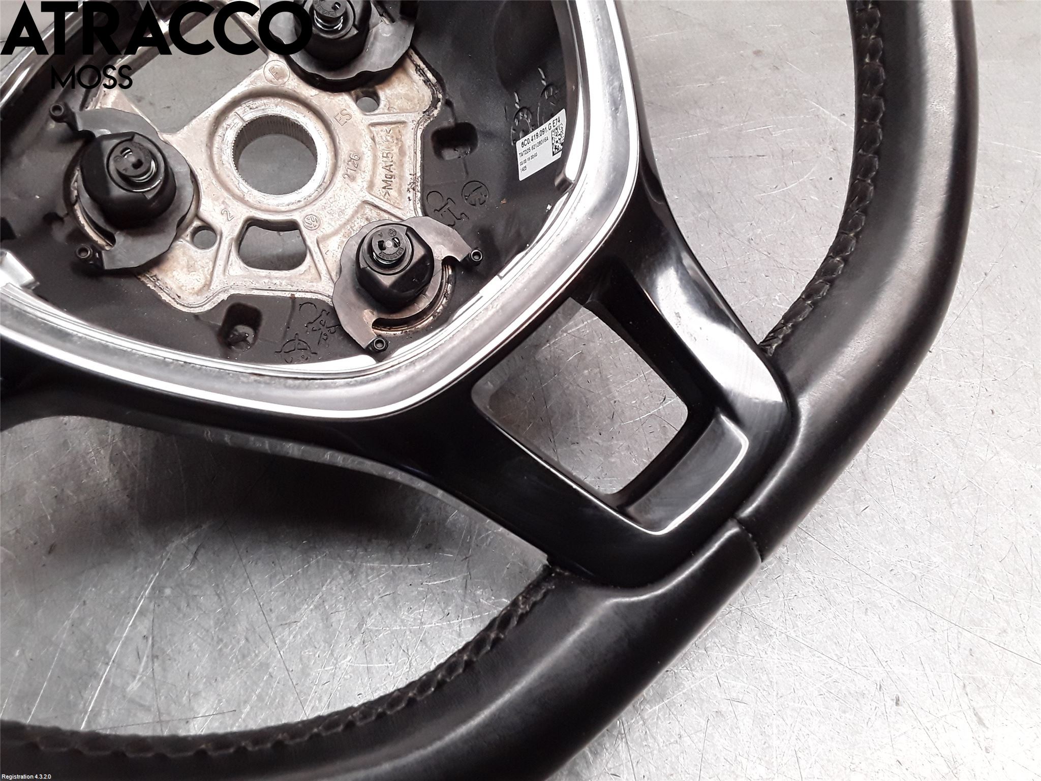 Volkswagen VW POLO 10-17 Ratt