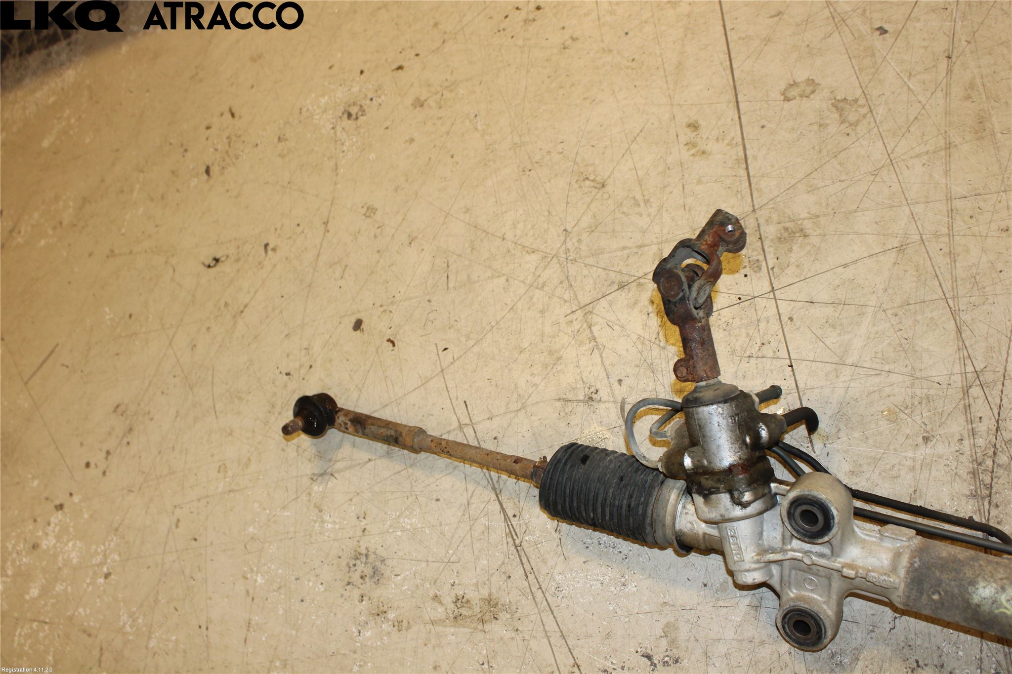 Toyota HI-ACE 06-12 Servo Snekke - Tannstang