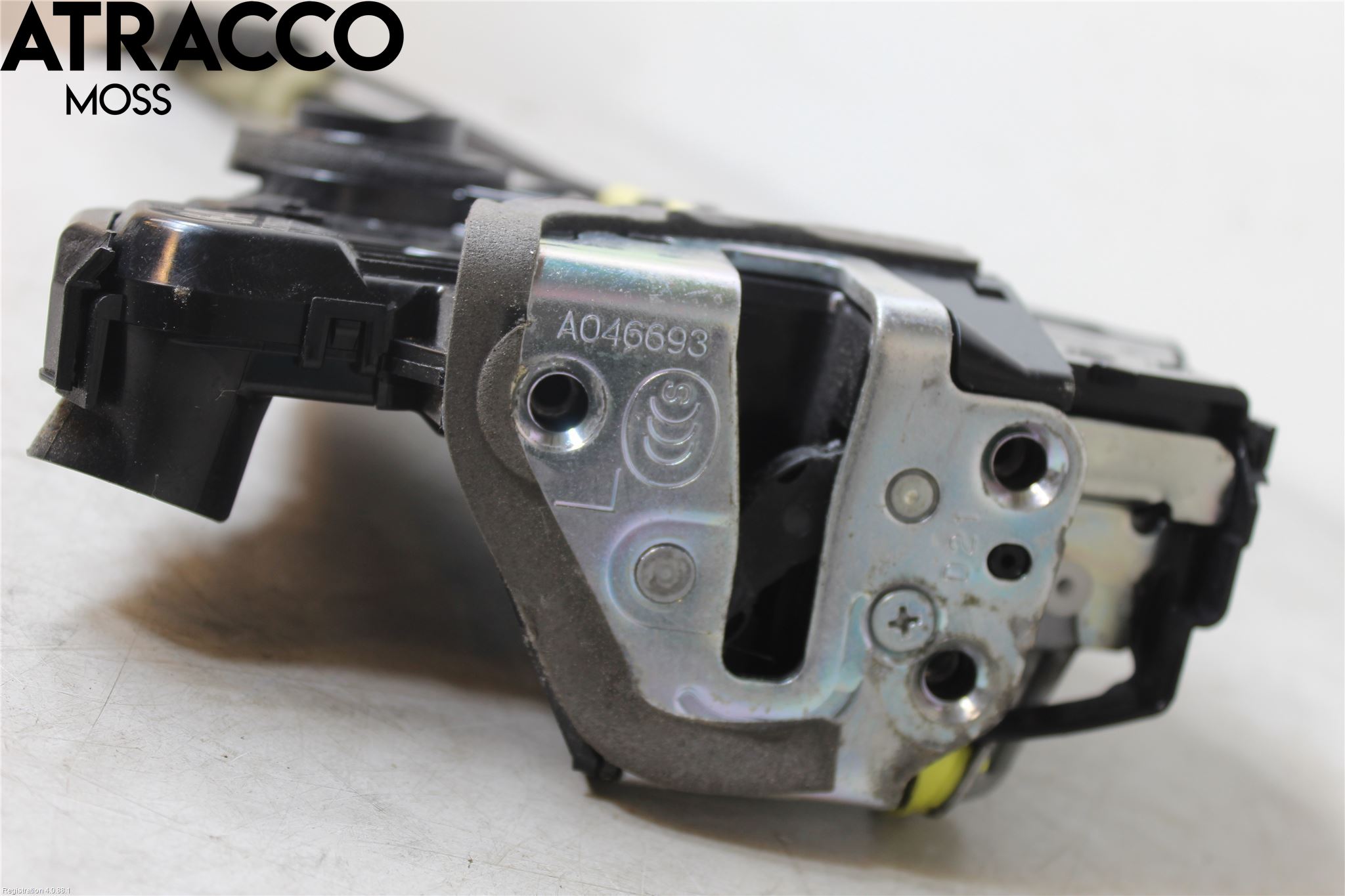 Toyota RAV4 13-18 Dørlås - Låsekasse