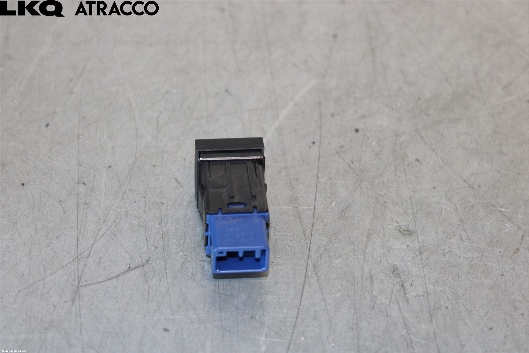 Toyota RAV4 19- Bryter Drivstoff Tankluke