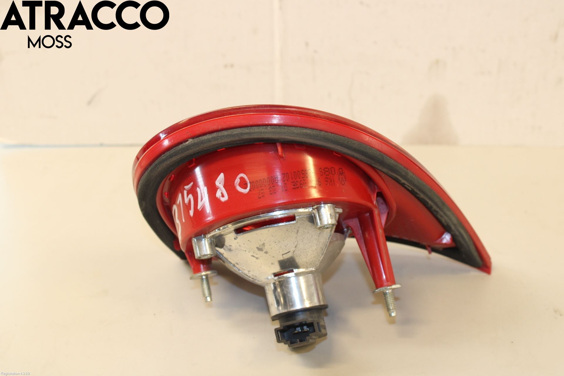 Volkswagen VW GOLF V 04-09 Baklykt Venstre  På Luke(Indre