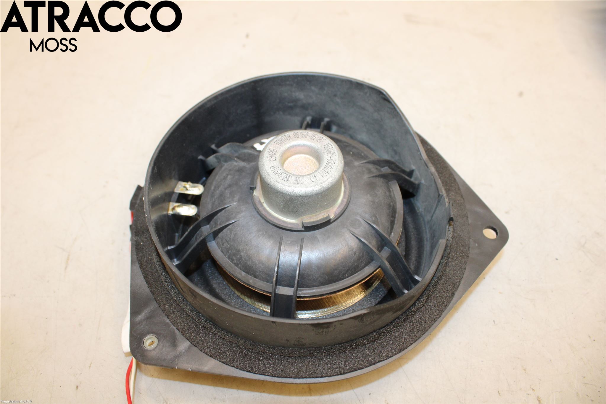 Toyota AVENSIS 09-15 Innr Høyttaler