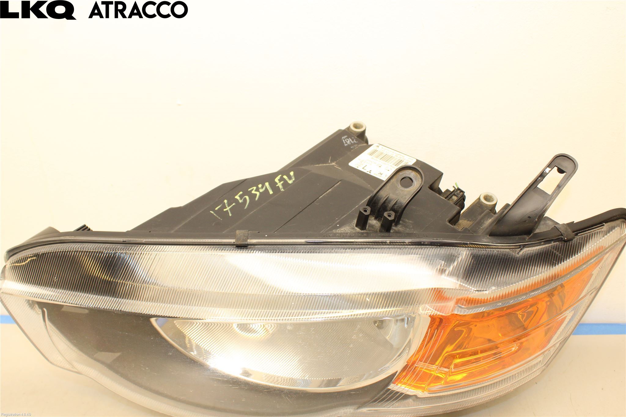 Mitsubishi COLT 09-13 Frontlykt Venstre