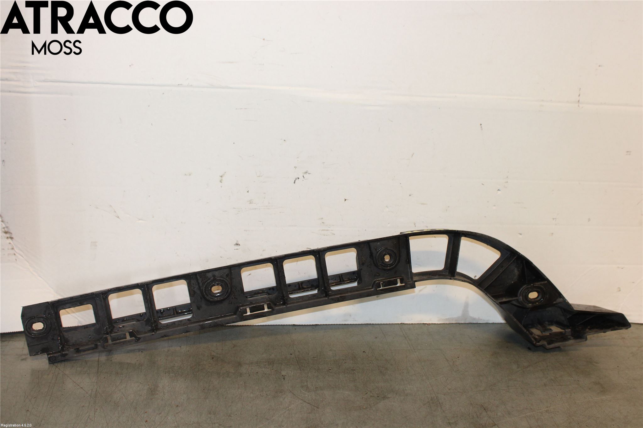 Skoda RAPID Støtfanger Bak Feste