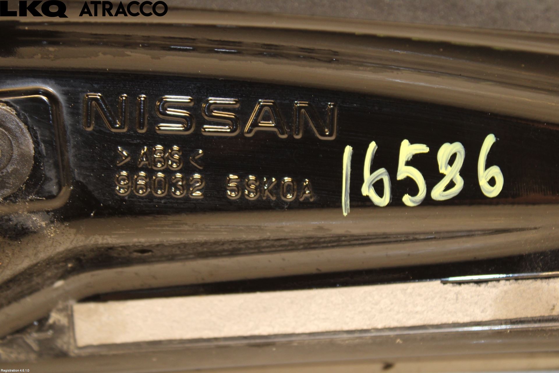 Nissan LEAF 18- Spoiler Bakluke