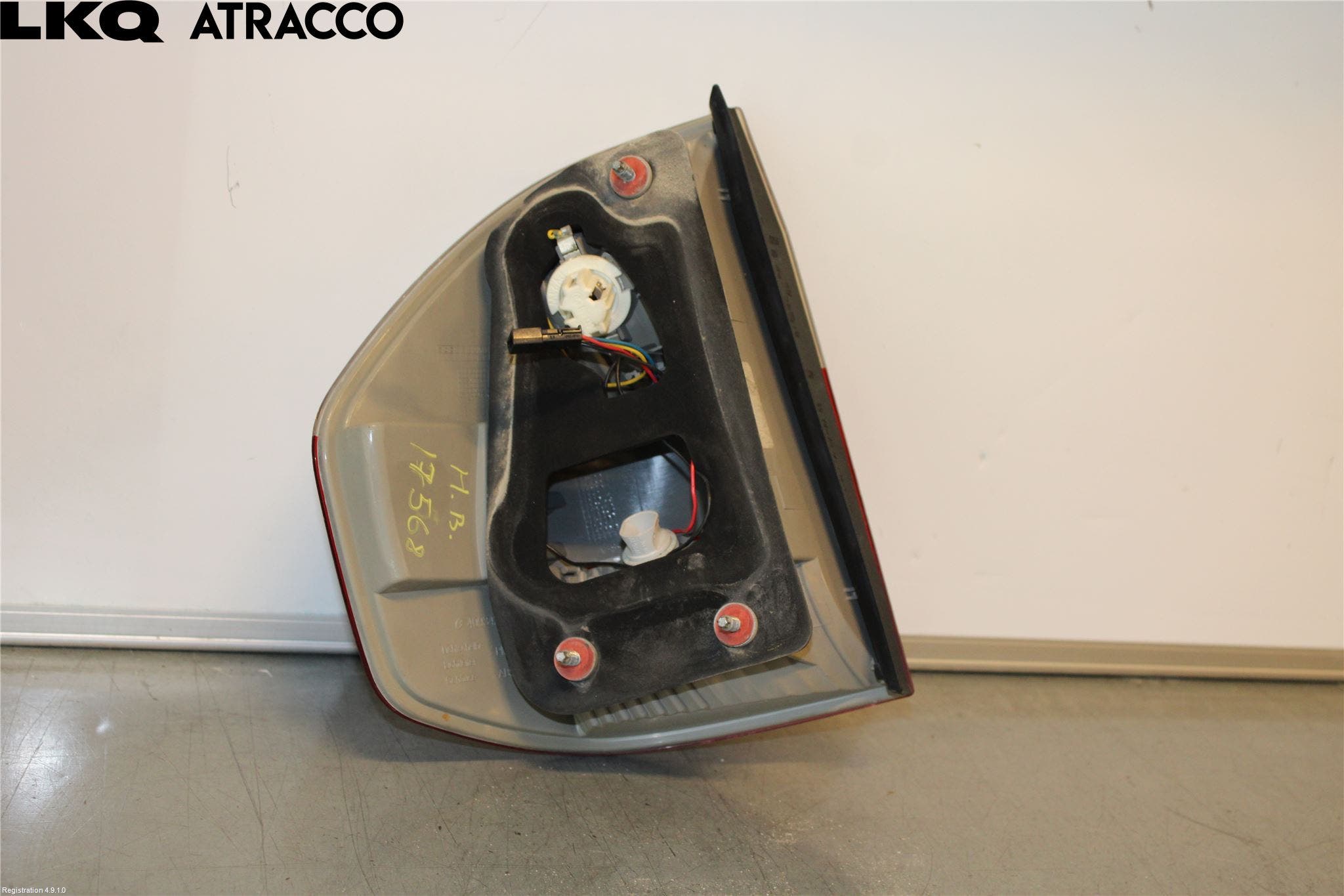 BMW X3 E83     03-10 Baklykt Høyre