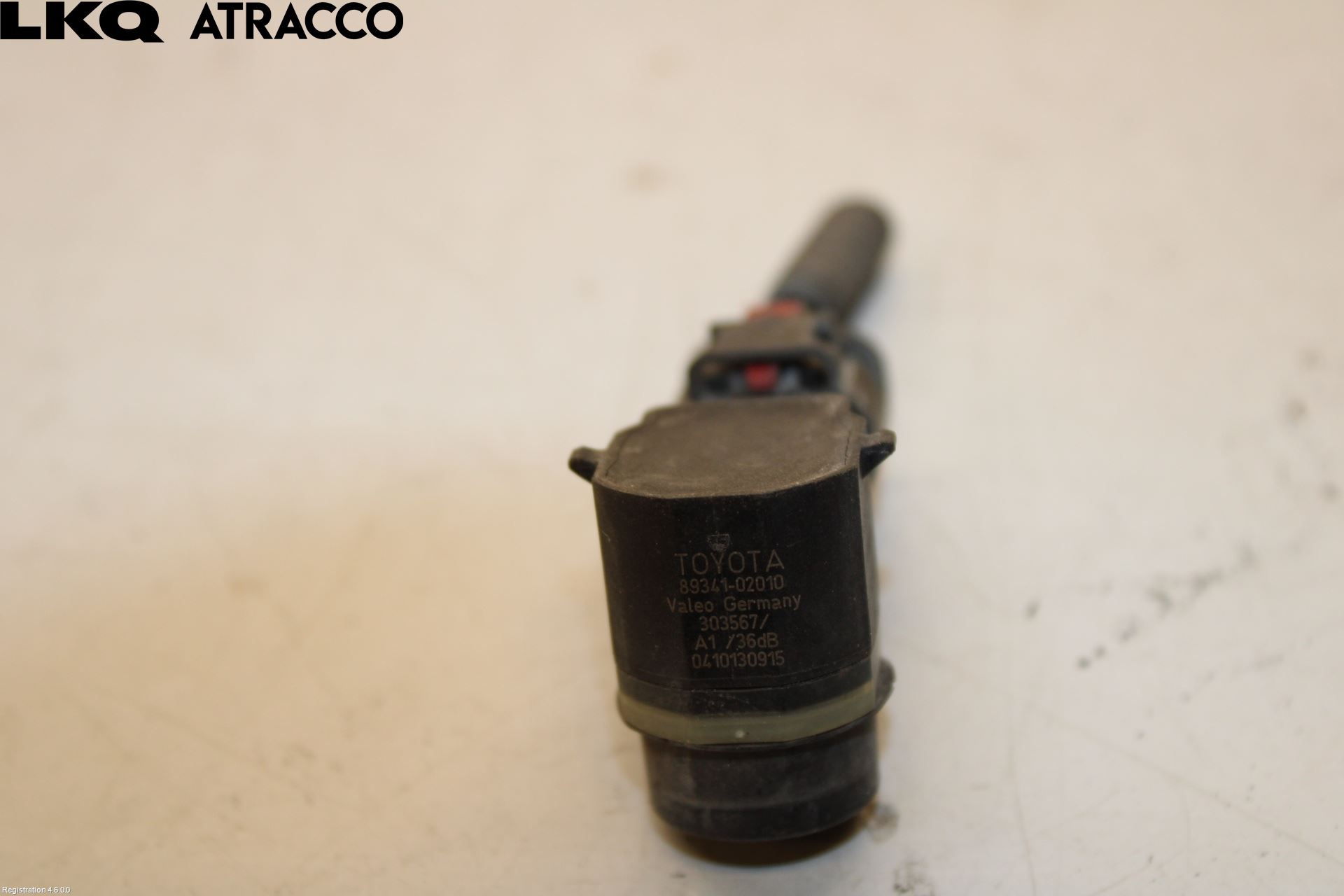 Toyota AURIS 13-19 Sensor Parkering Front