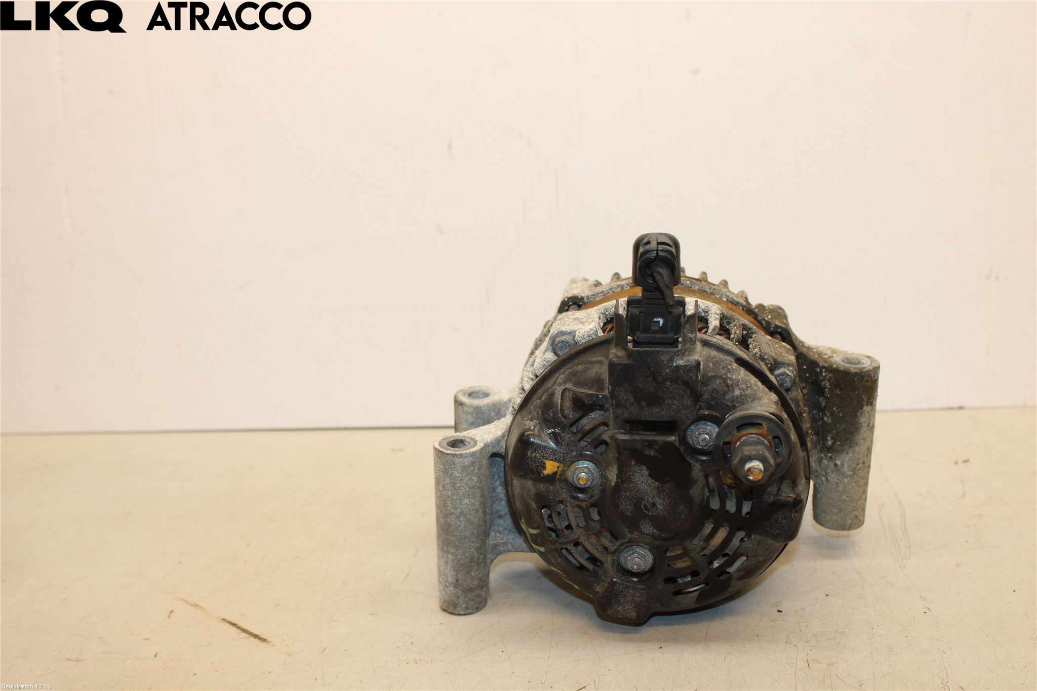 Opel INSIGNIA 17- Dynamo