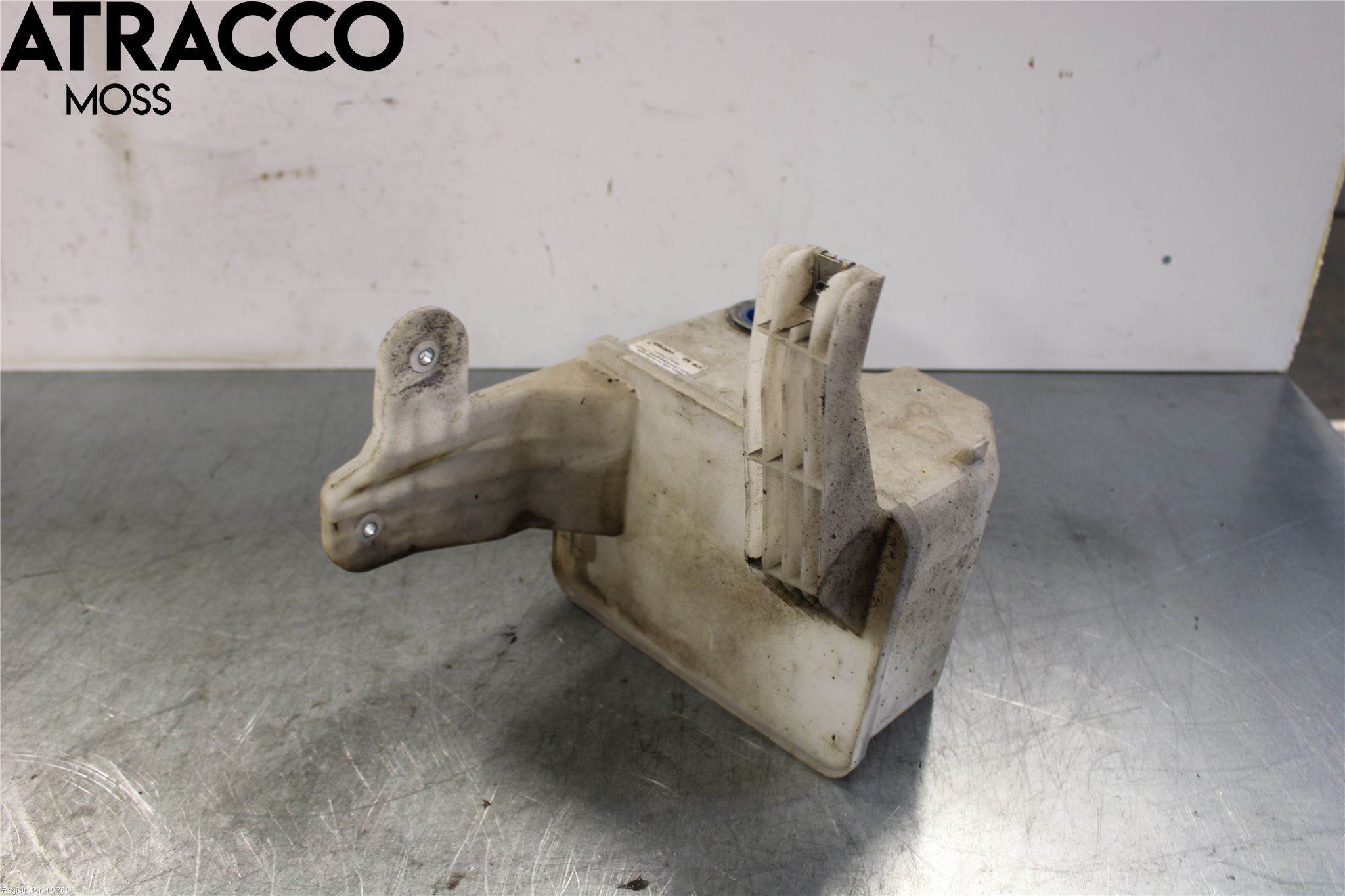 Volkswagen VW CRAFTER II / E-CRAFTER 17- Spylerbeholder Frontrute