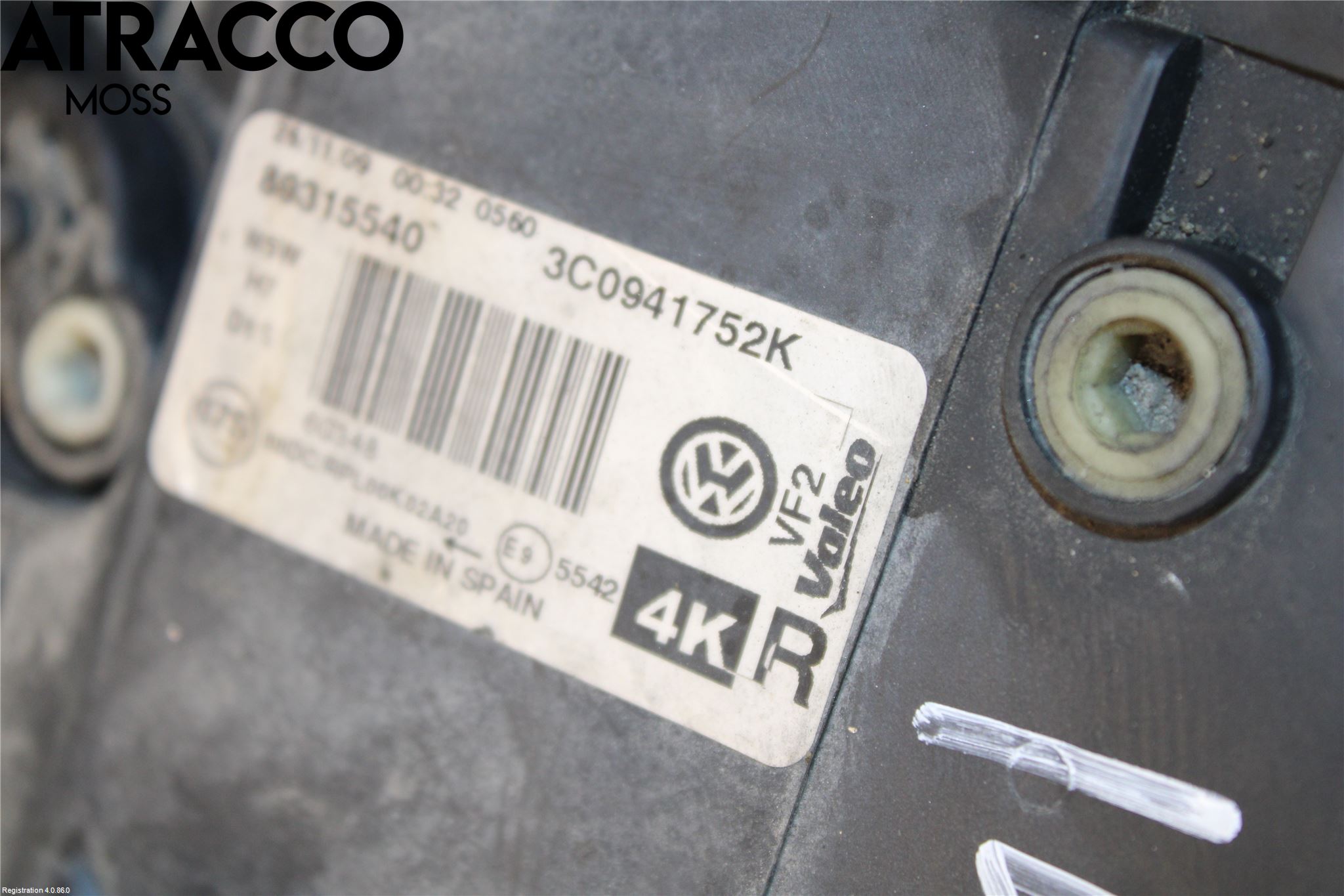 Volkswagen VW PASSAT 05-11 Frontlykt Høyre