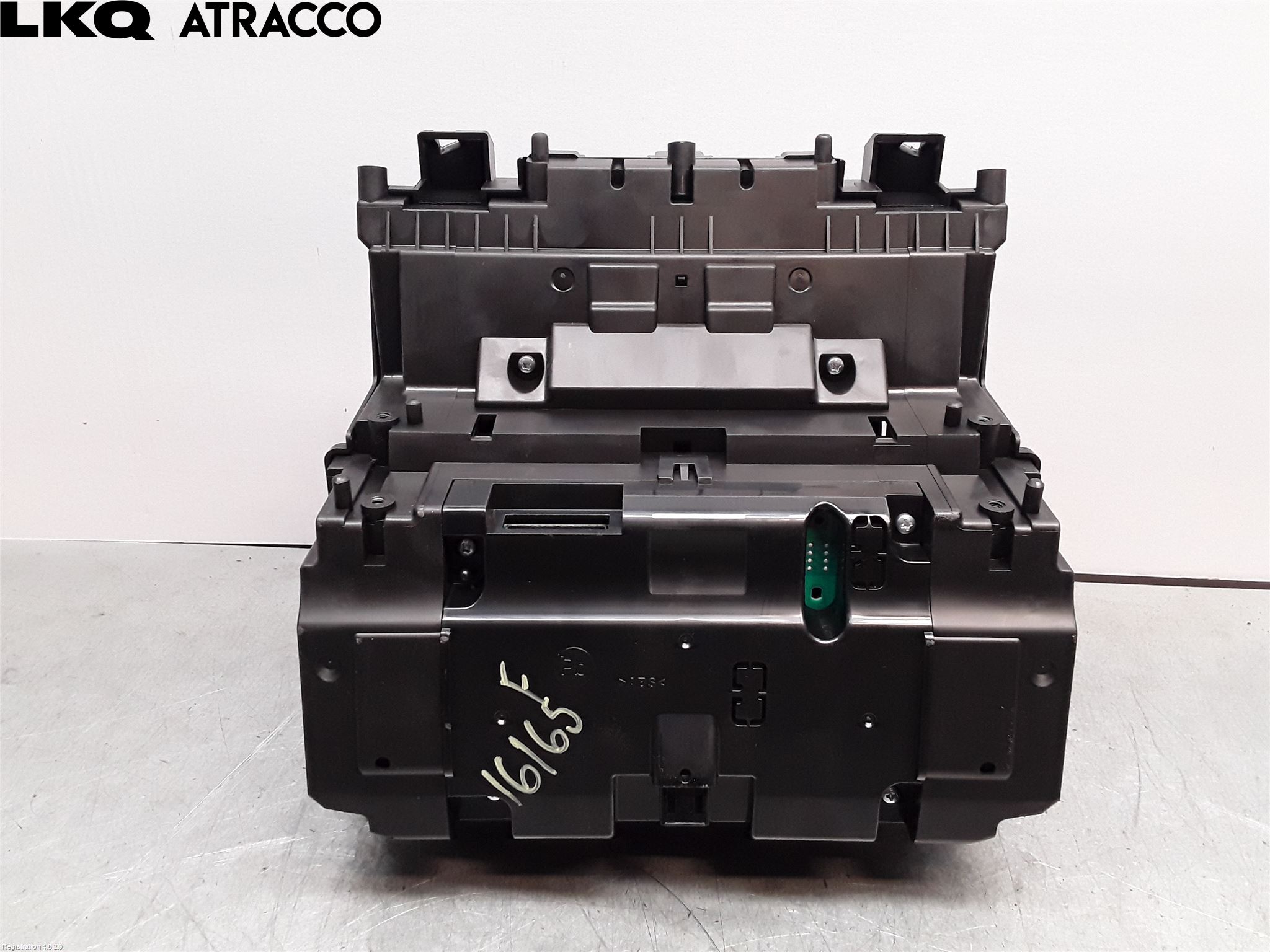 Hyundai KONA/ELECTRIC OS 18-23 Instrumentkonsoll Midt