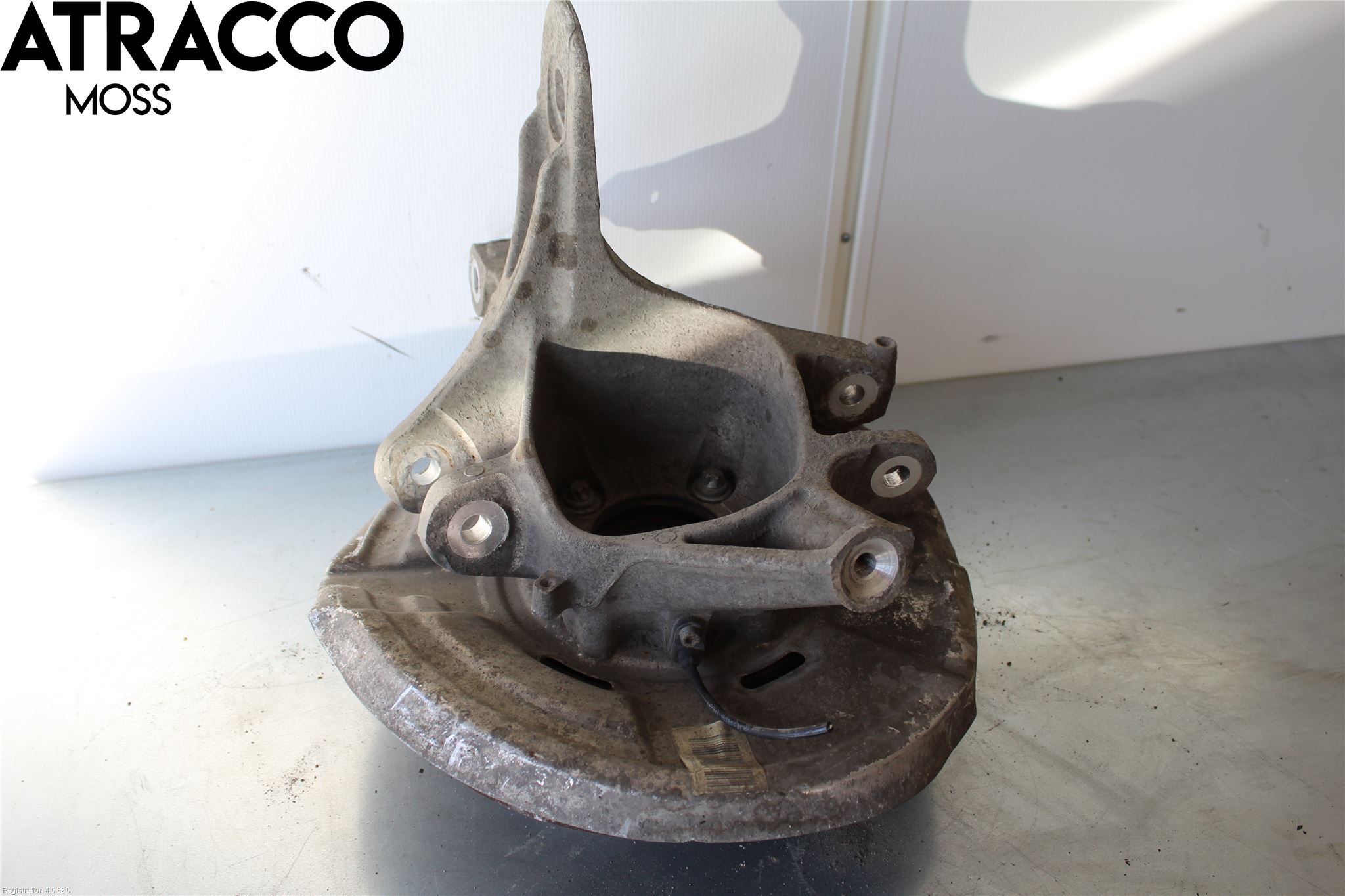 BMW 5 F10/F11/F18 09-17 Spindel Vb