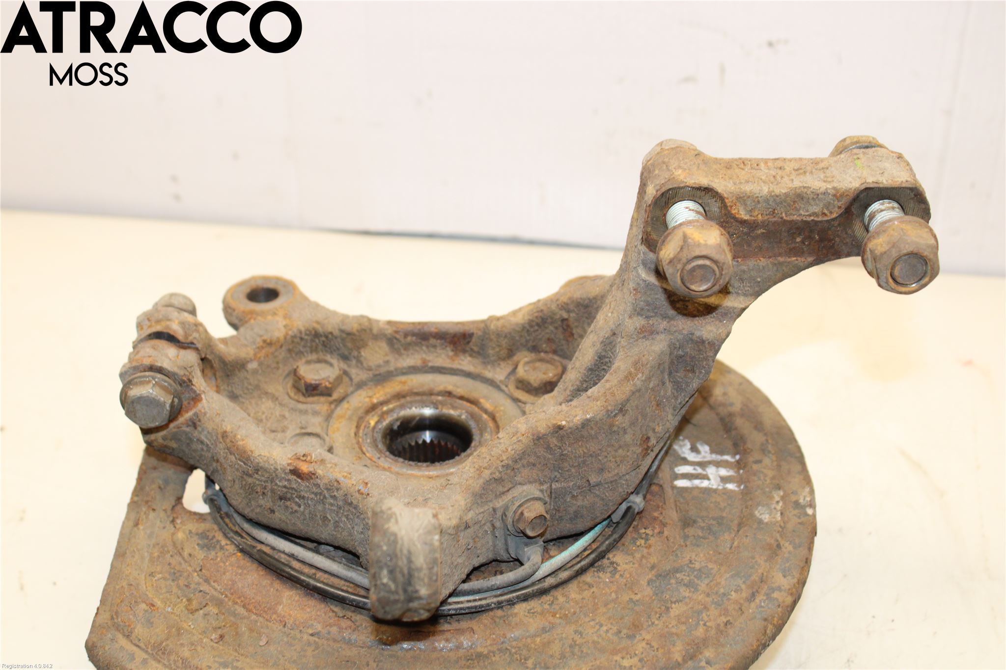 Nissan JUKE 10-14 Spindel Hf