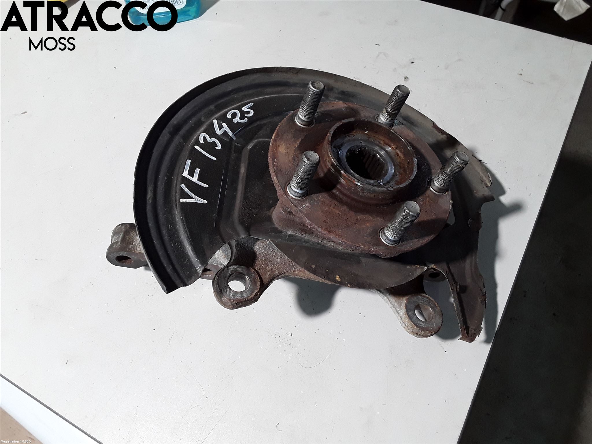 Nissan LEAF 18- Spindel Vf