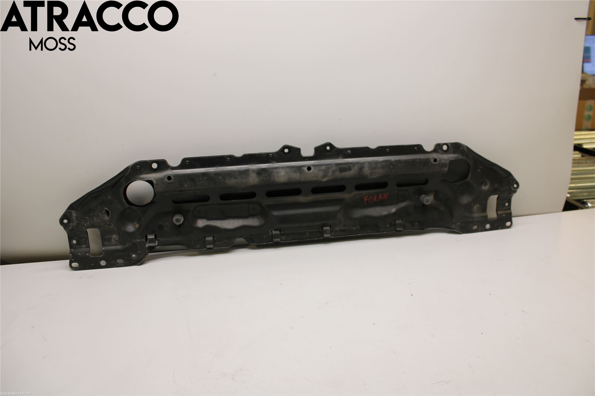 BMW 5 E60/61 Sed/Tou 02-10 Panserlåsplate-Bjelke