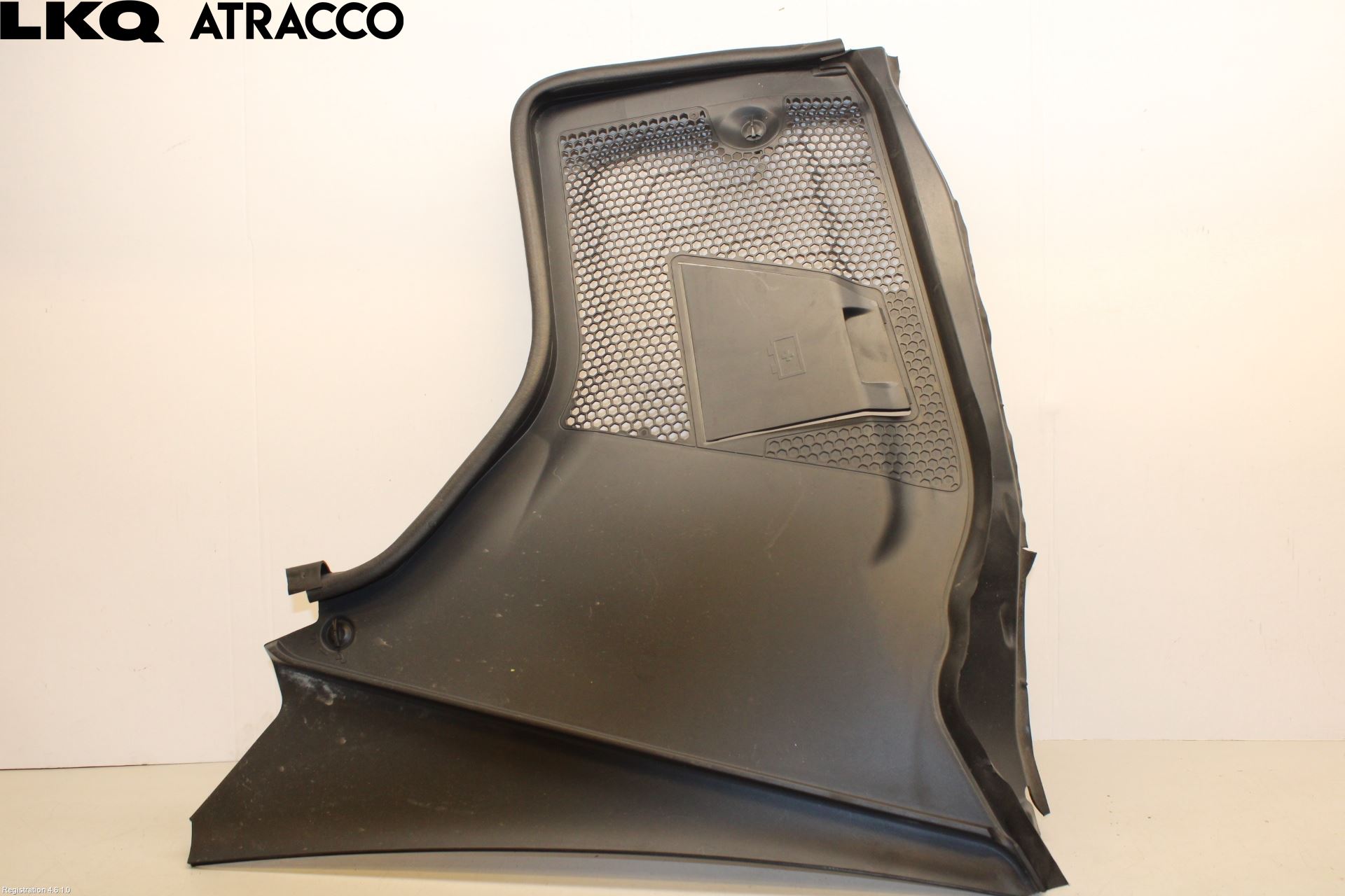 Mercedes-Benz MB C-KLASS (W205) 14-21 Visker Deksel-Grill-Under Frr
