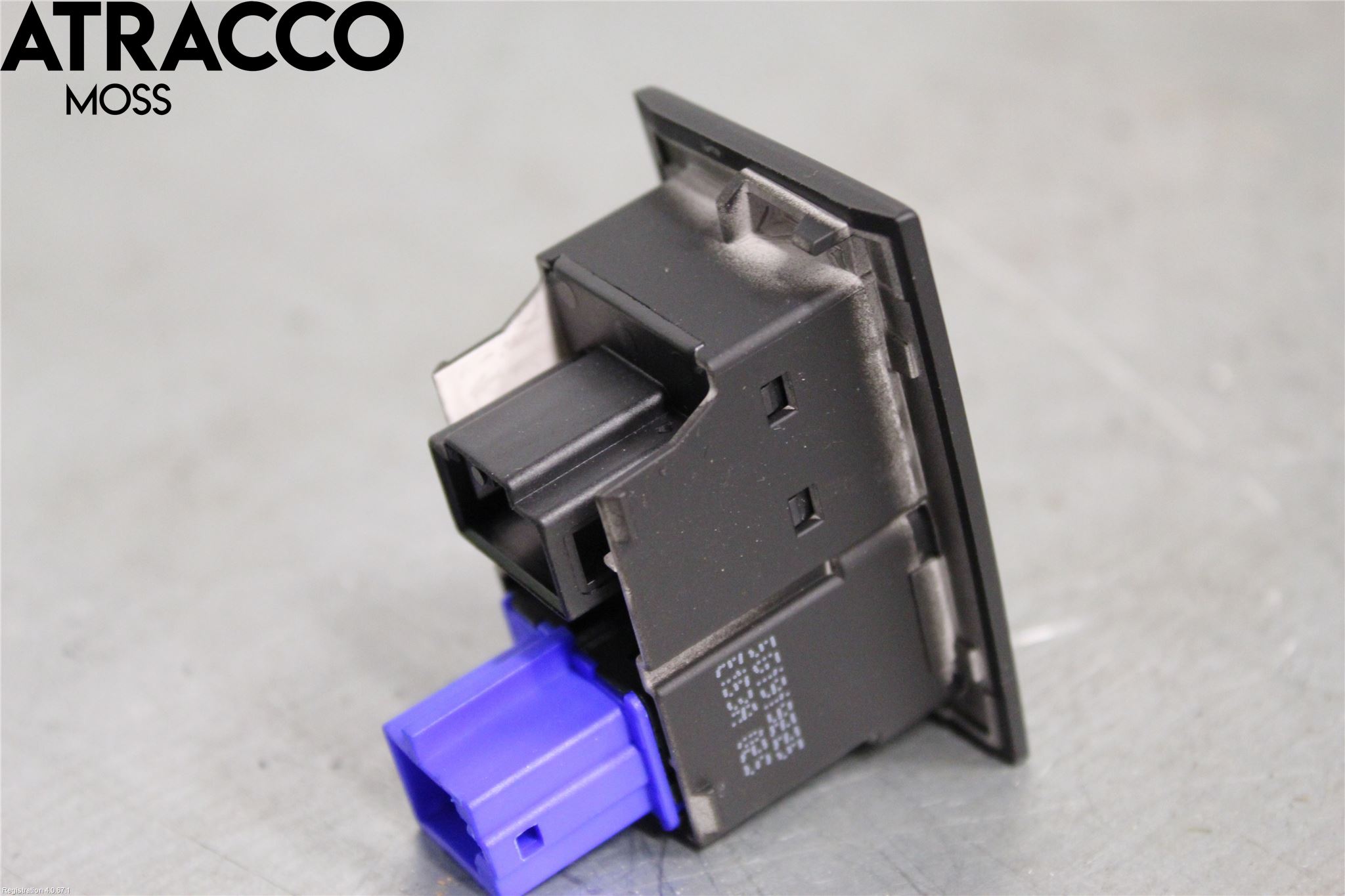 Volkswagen VW GOLF / E-GOLF VII 13-20 Bryter Varsel (Nødblink)