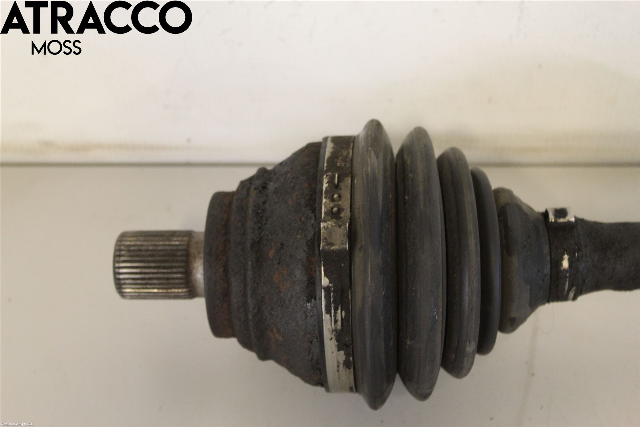 Volkswagen VW GOLF VI 09-13 Drivaksel Foran Kompl Venstre