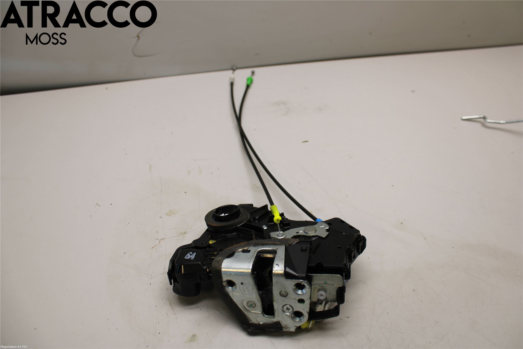 Toyota AURIS 13-19 Dørlås - Låsekasse