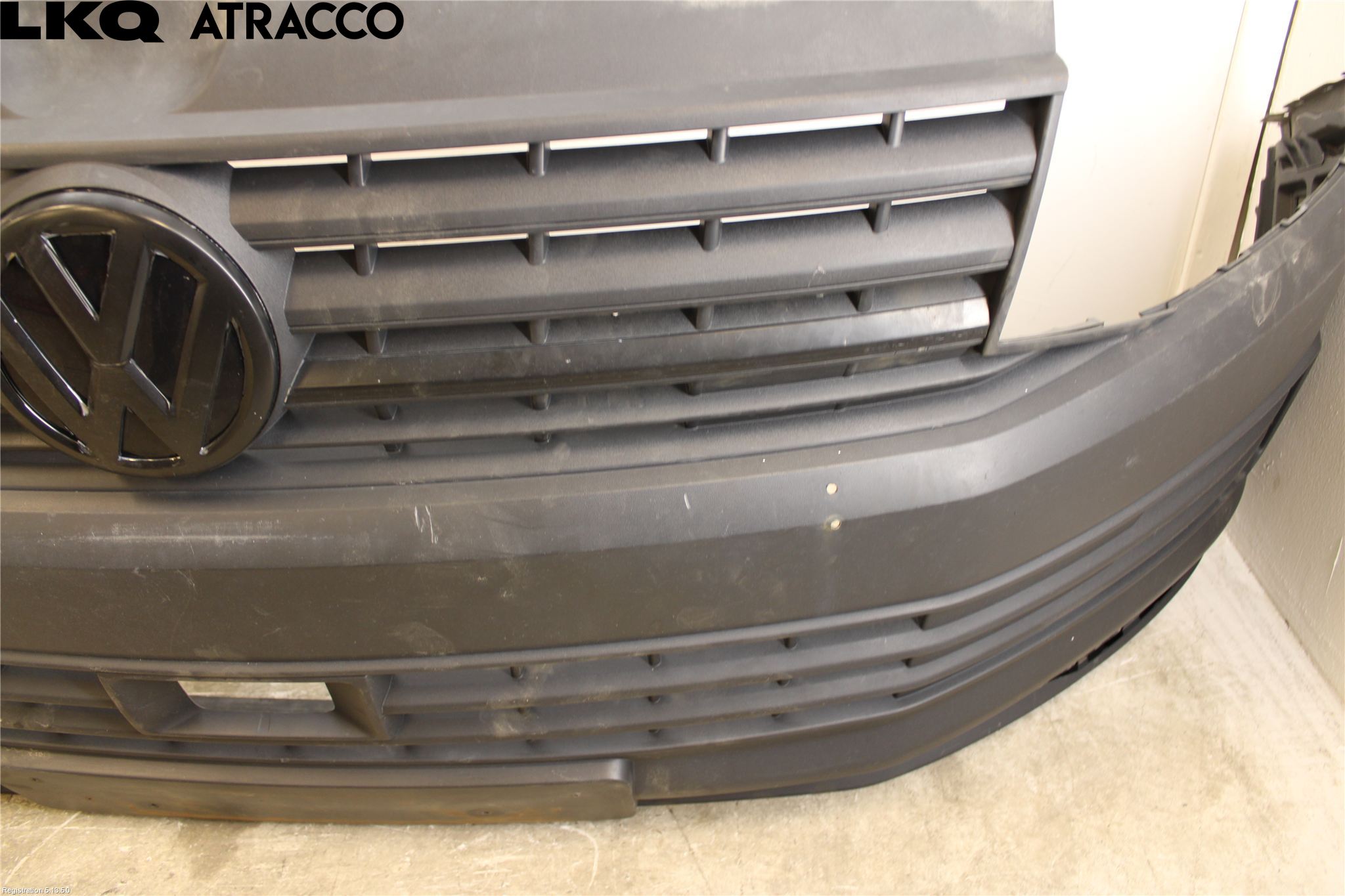 Volkswagen VW TRANSP/CARAVELLE (T6) 16-22 Støtfanger Foran