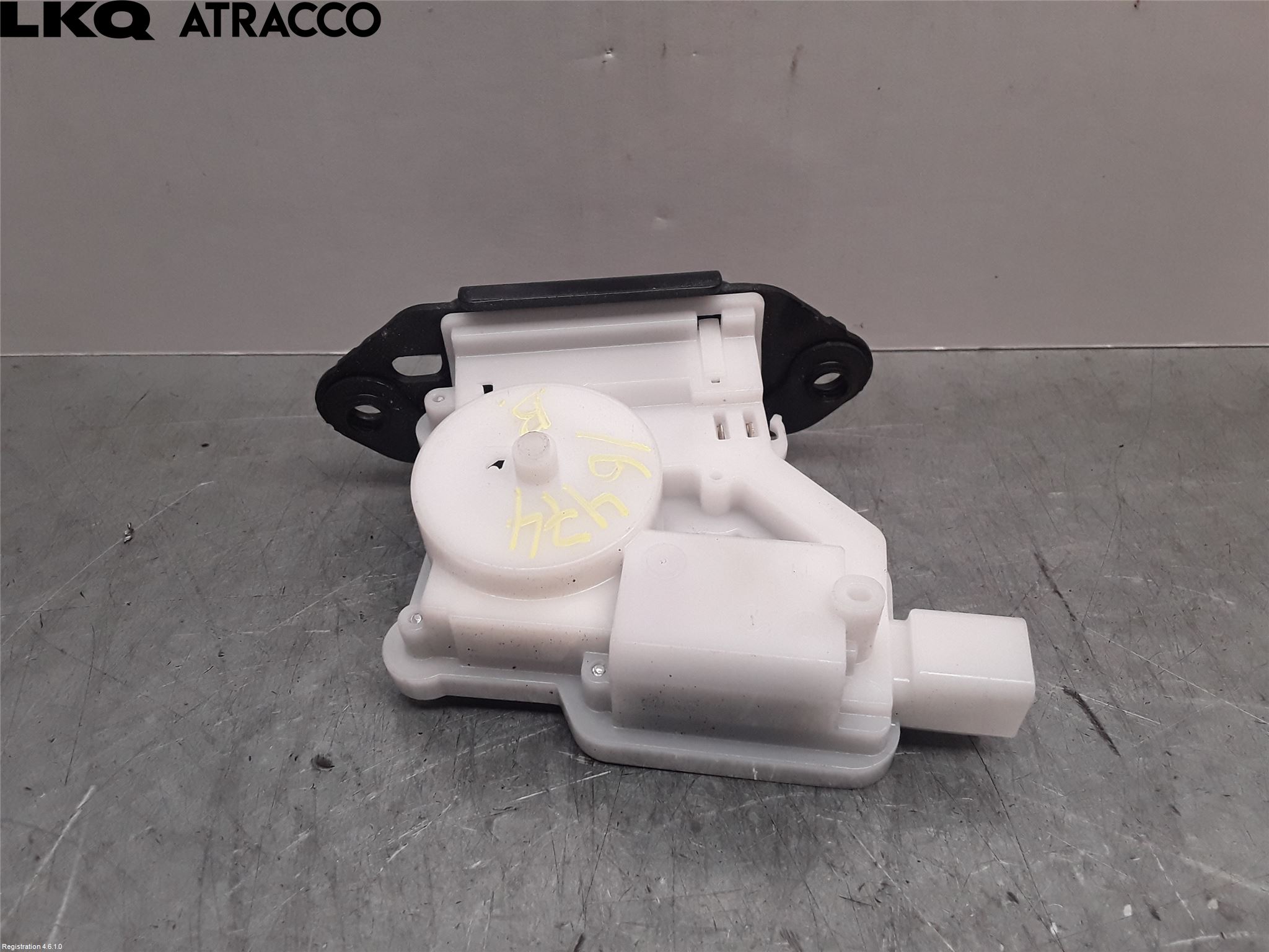 Nissan LEAF 18- Bakluke-Lokk Låsekasse